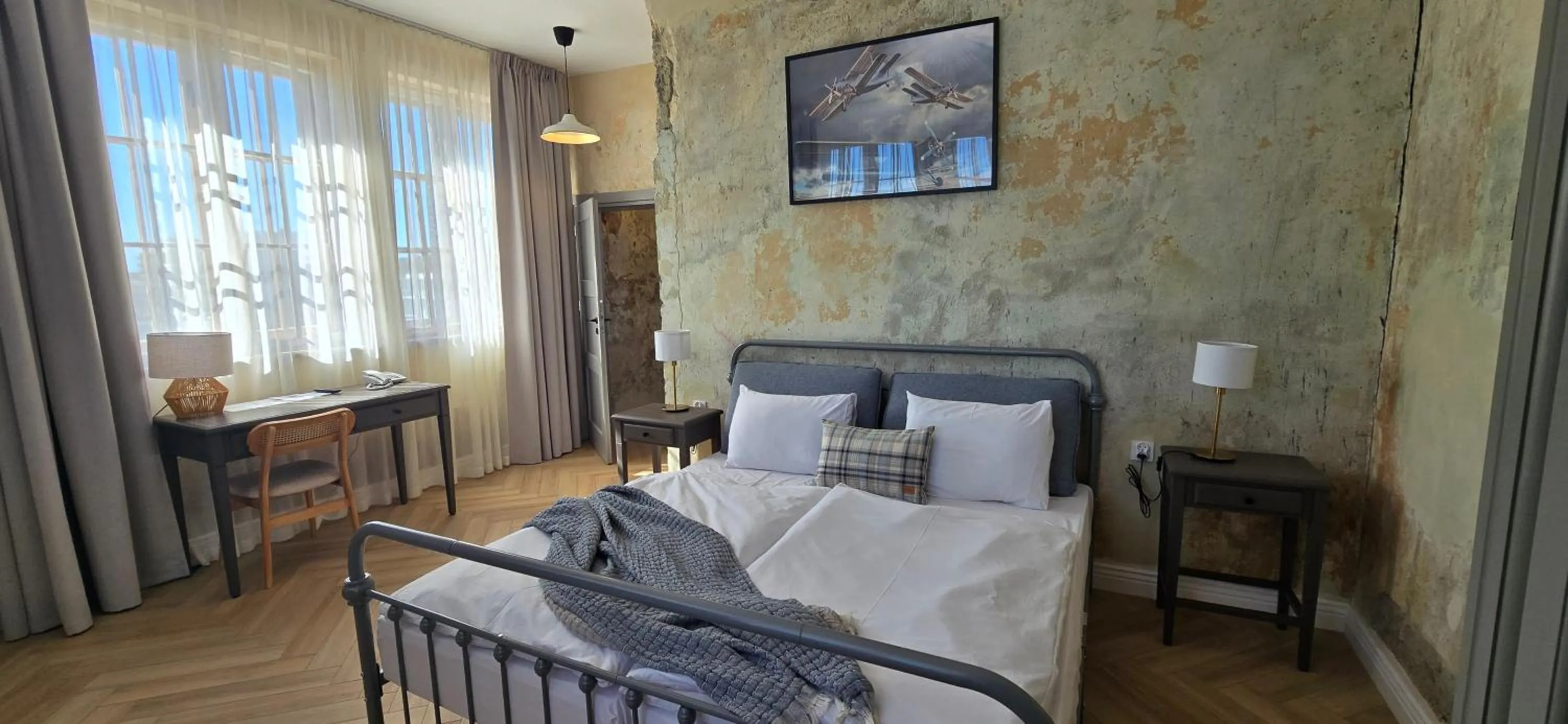 Bedroom, Bed in Hotel ARCHE Fabryka Samolotów w Mielnie