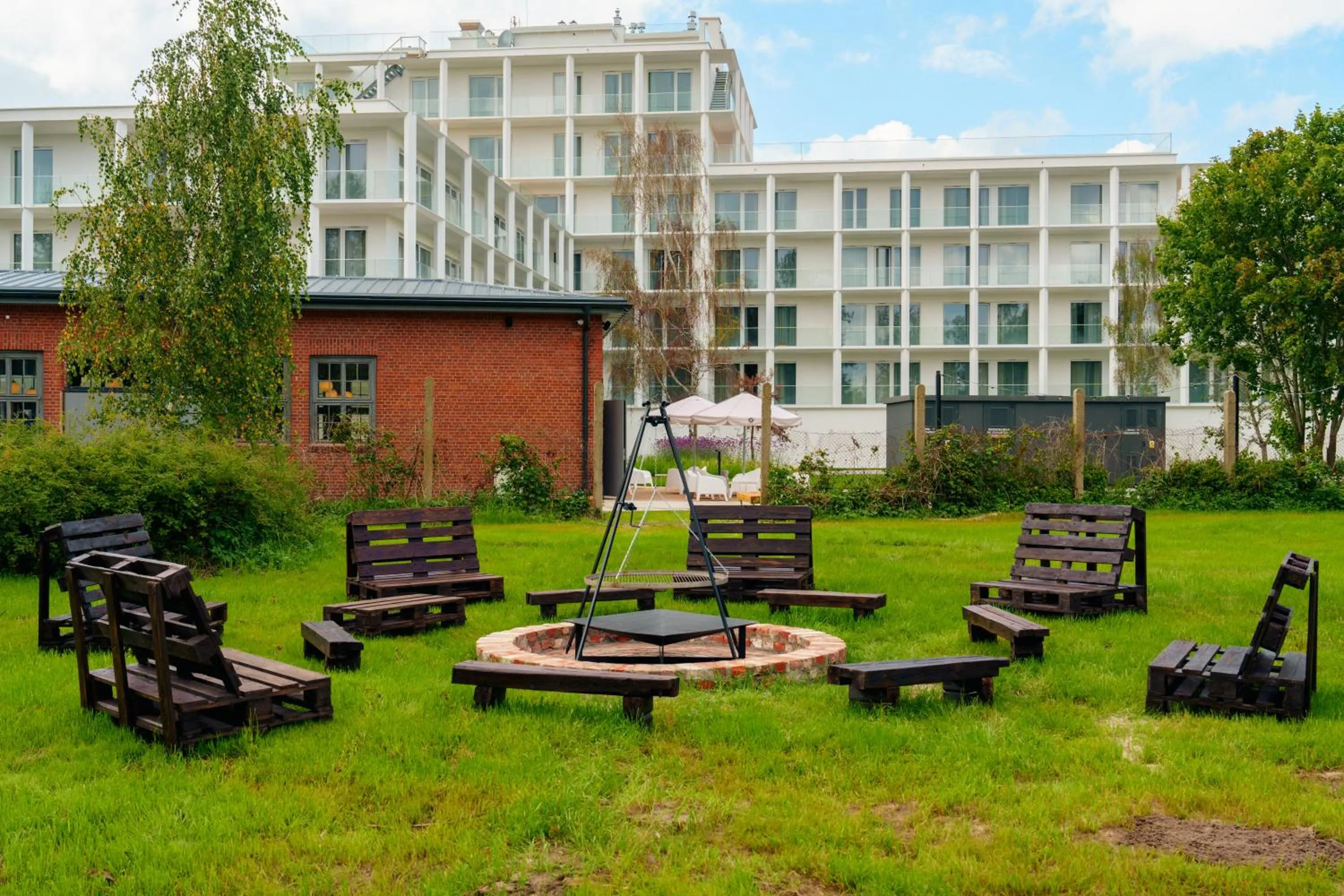 Property building in Hotel ARCHE Fabryka Samolotów w Mielnie