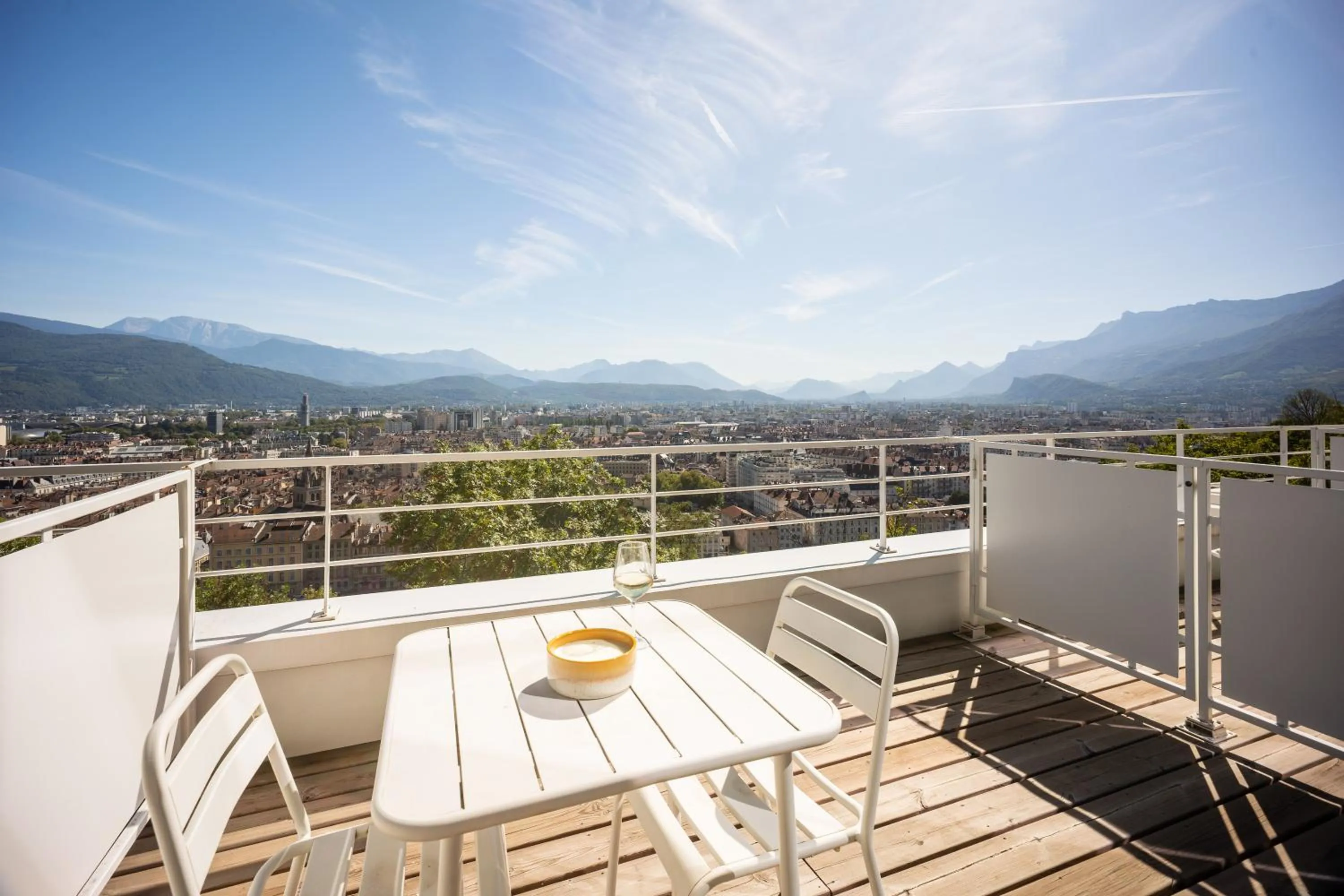 The Babel Community Hôtel - Grenoble Bastille