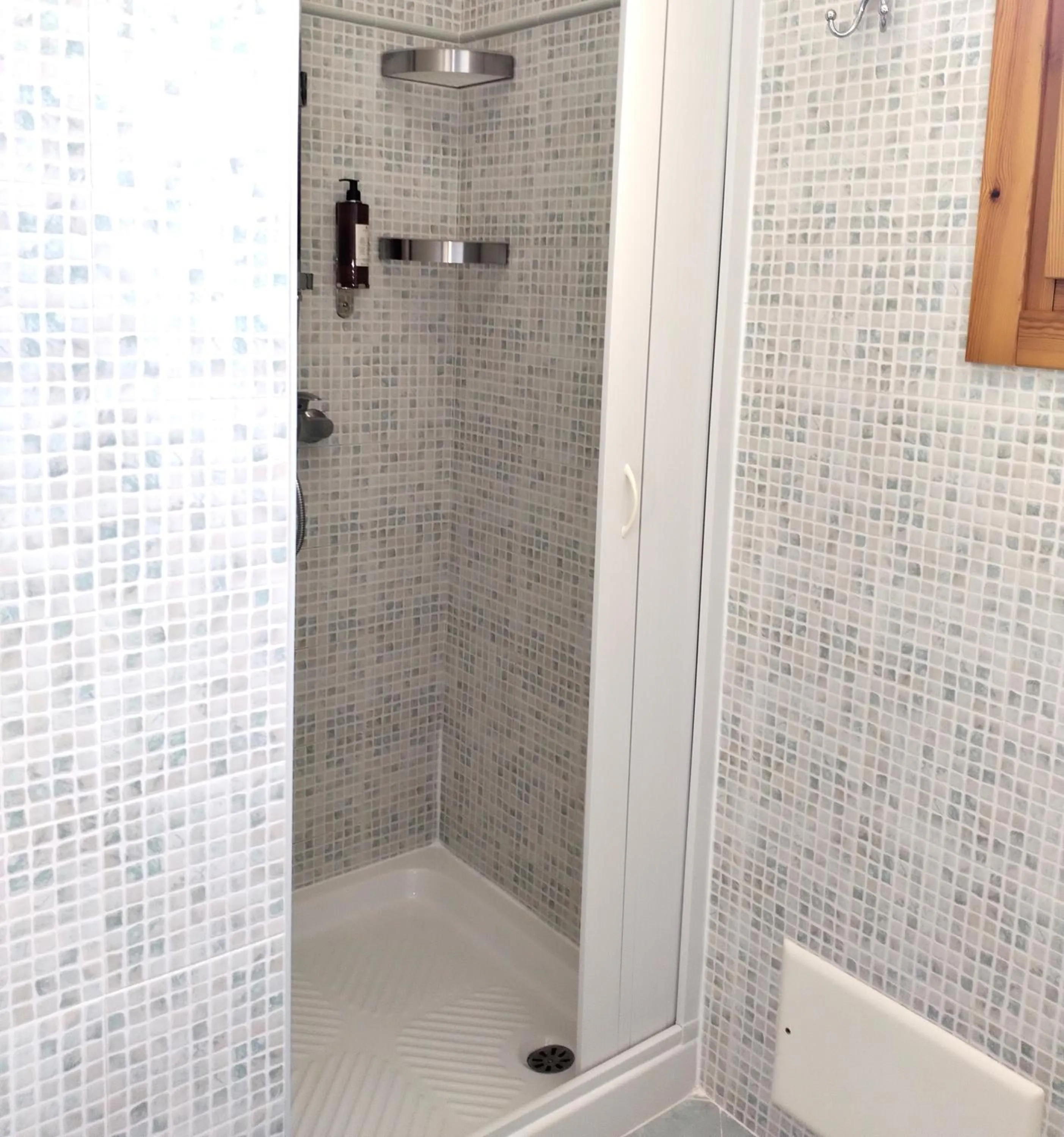 Bathroom in Residence Orsa Minore