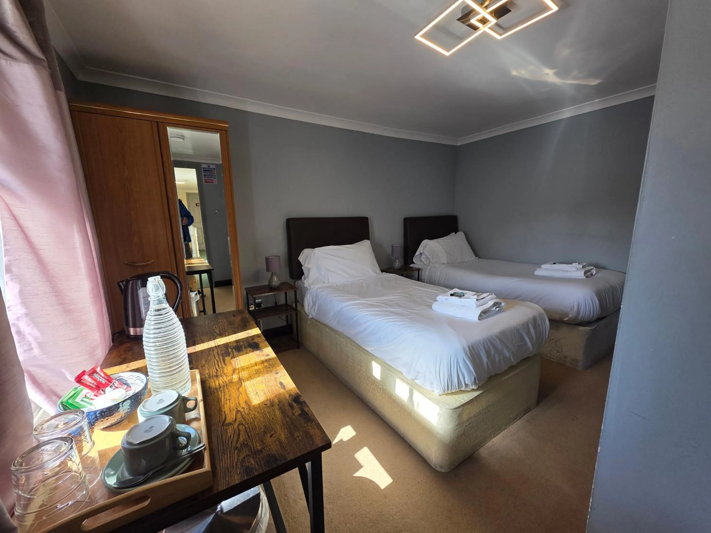 Bedroom, Bed in Mount Lavinia