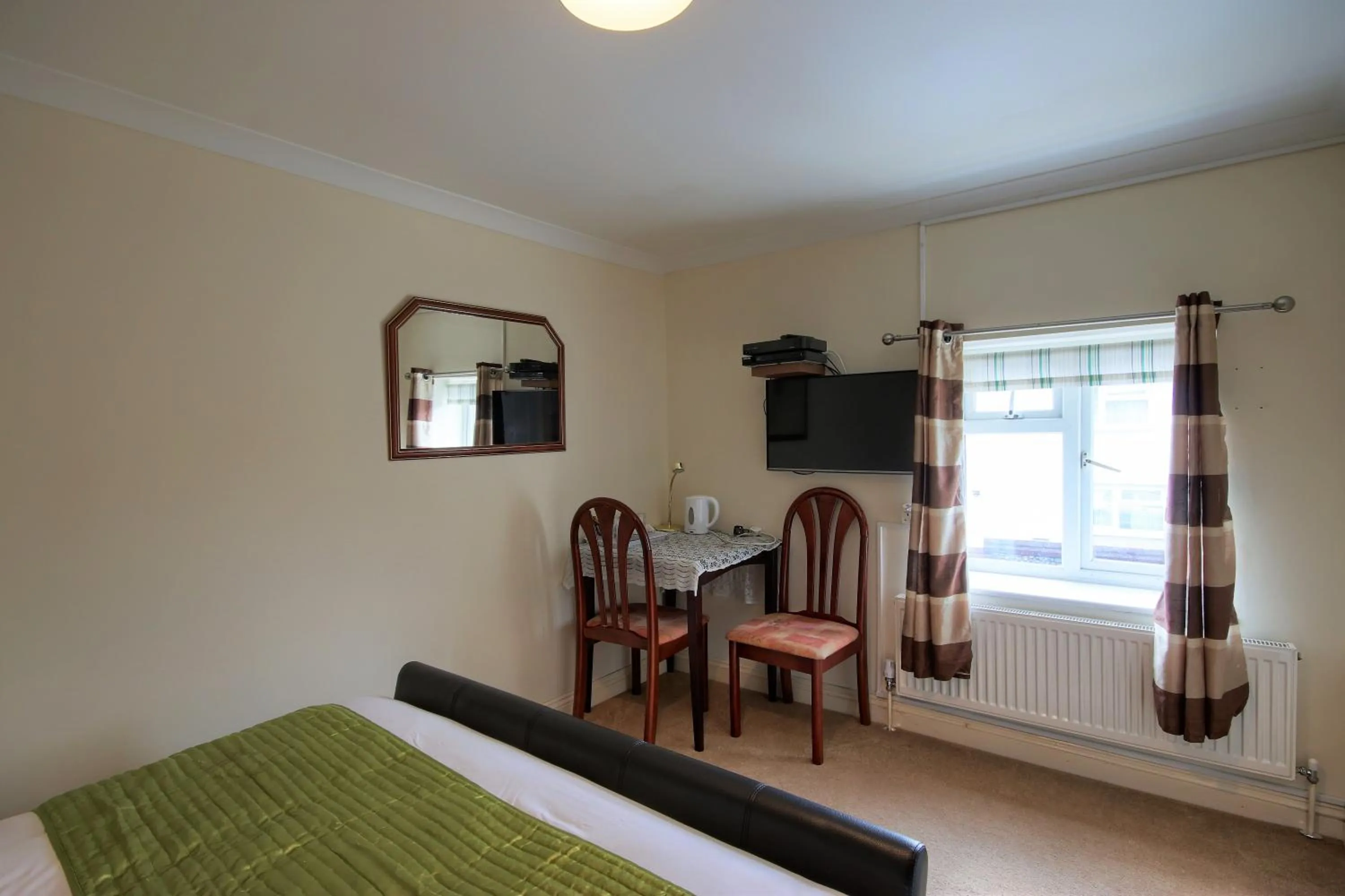 Other, Bed in Mount Lavinia