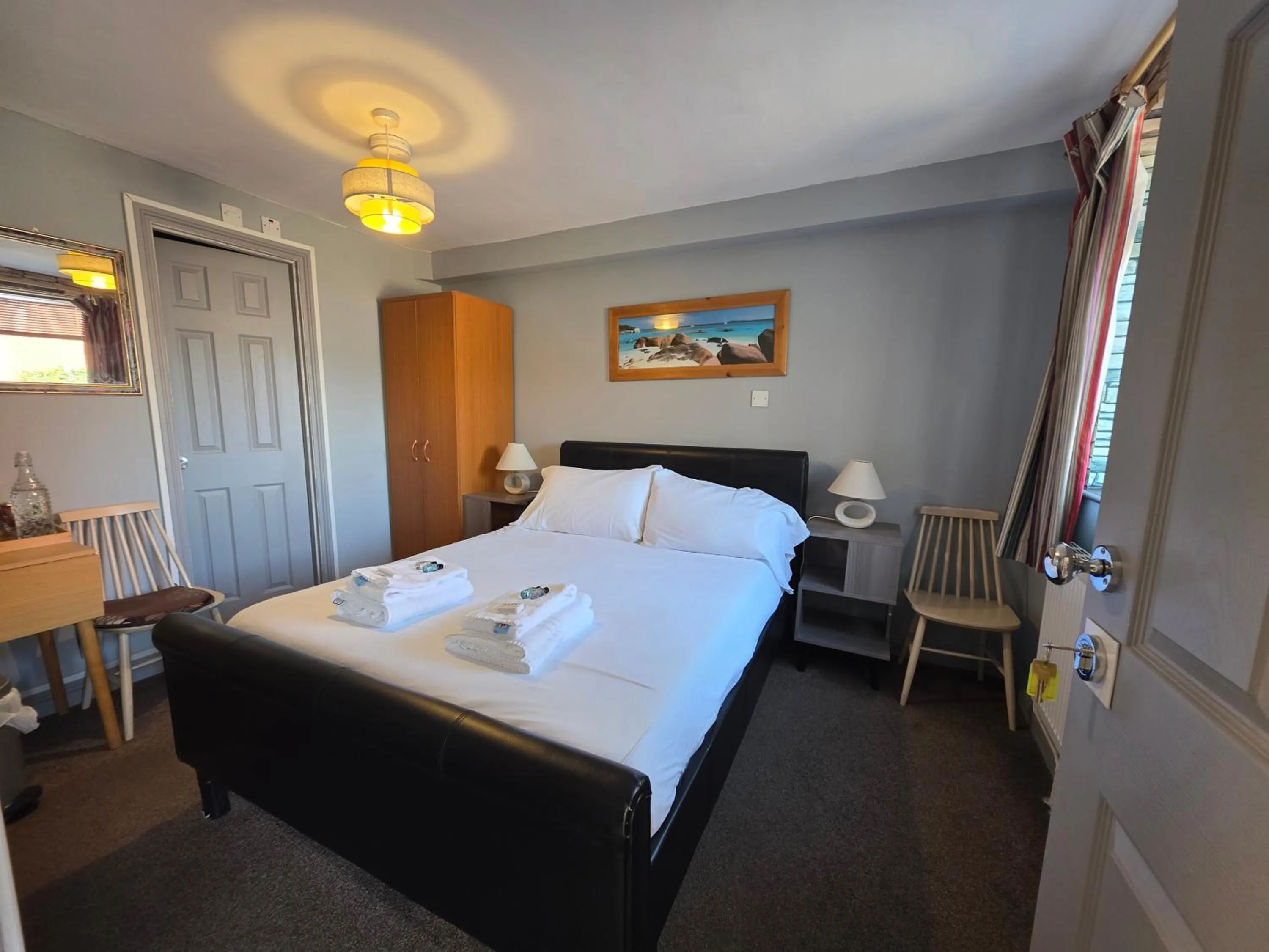 Bedroom, Bed in Mount Lavinia