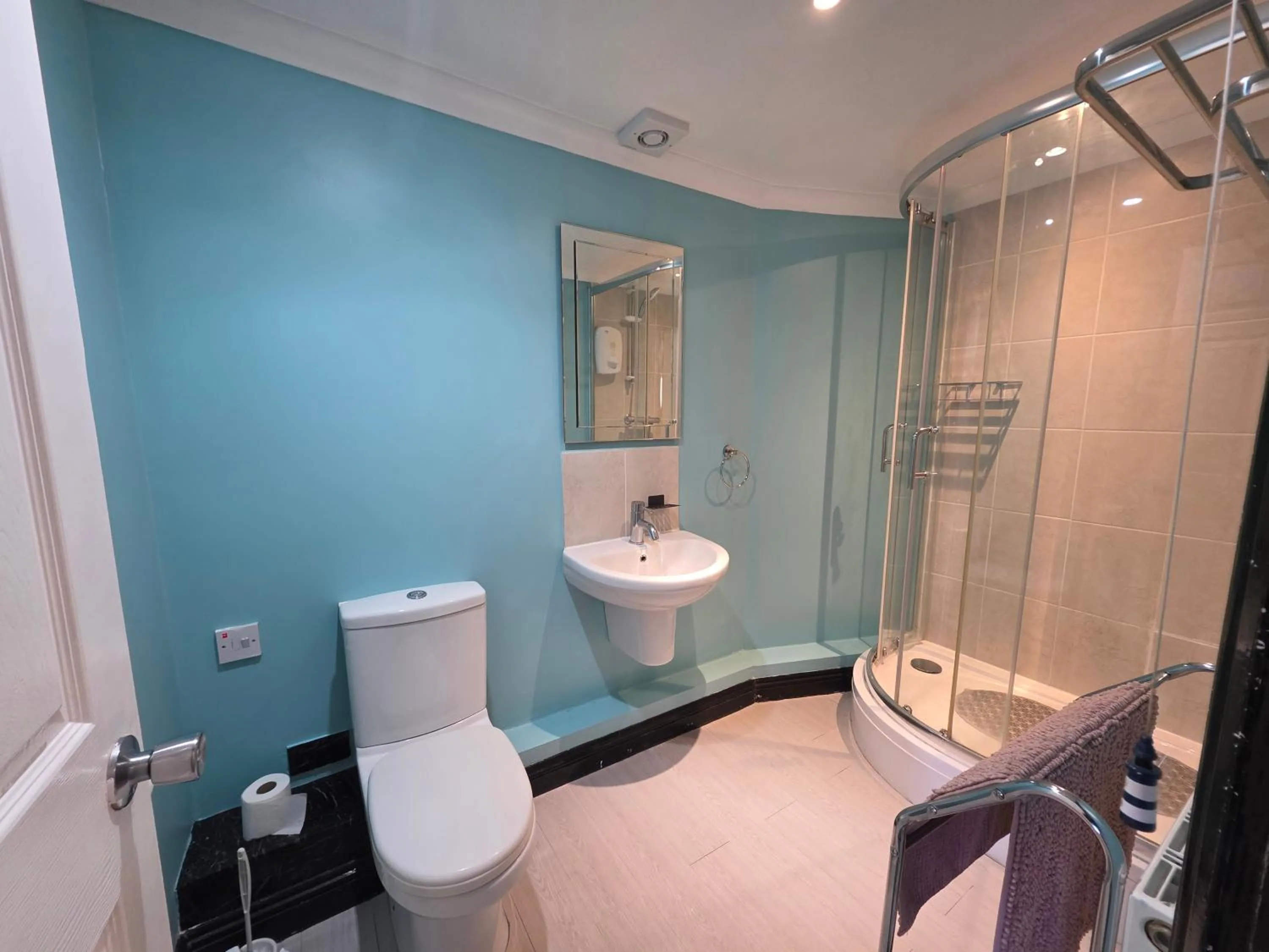 Bathroom in Mount Lavinia