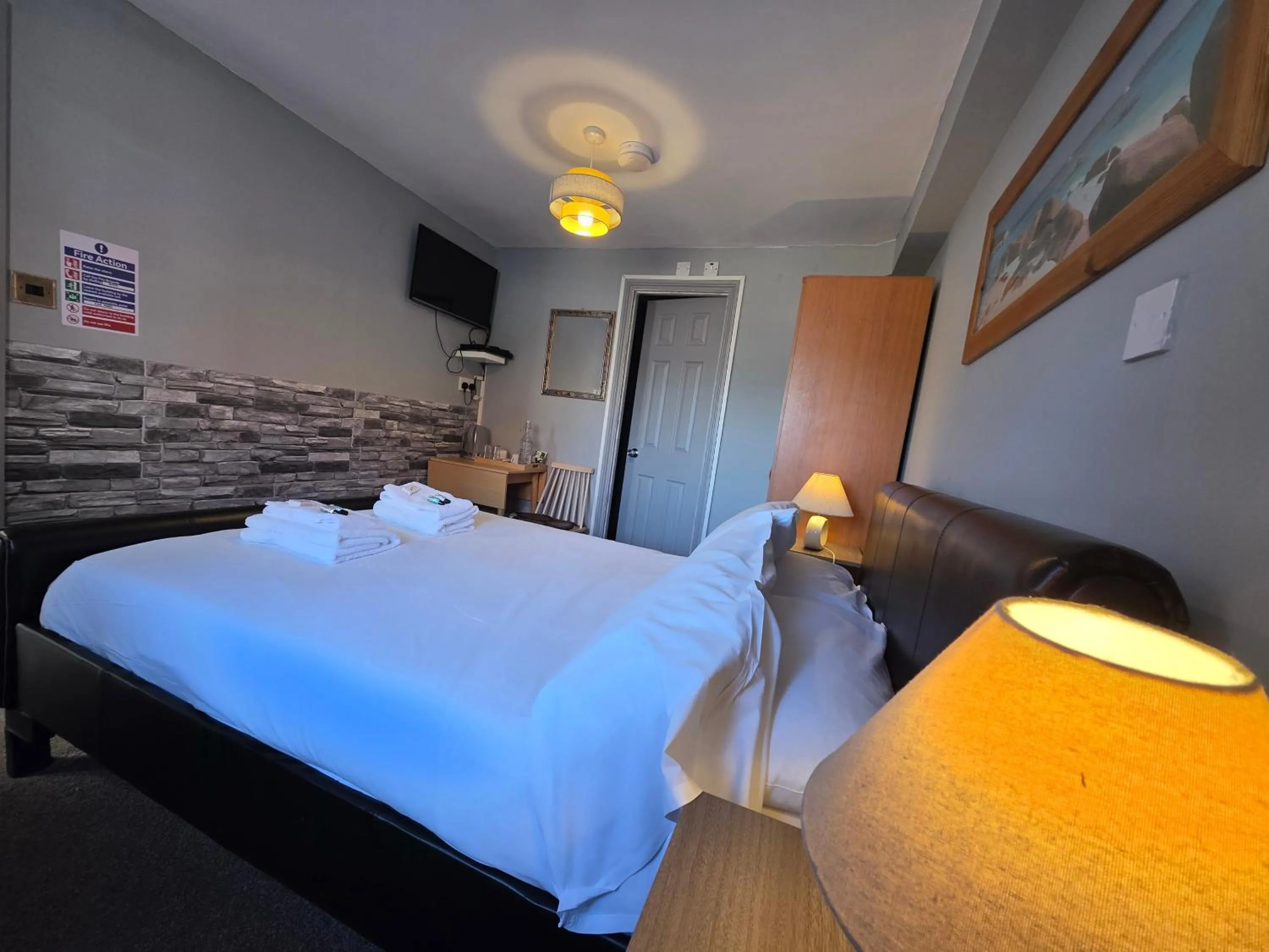 Bedroom, Bed in Mount Lavinia