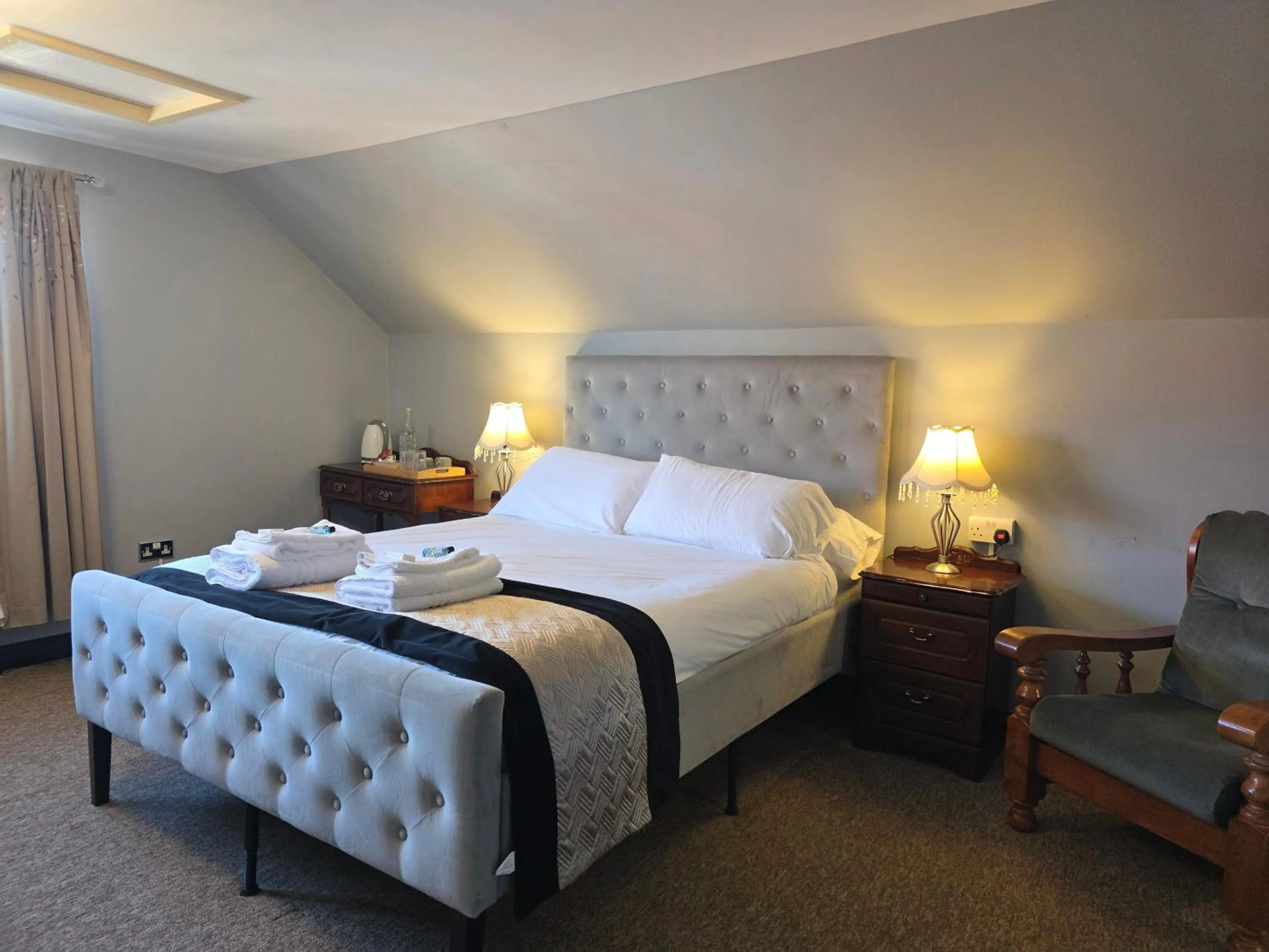 Bedroom, Bed in Mount Lavinia