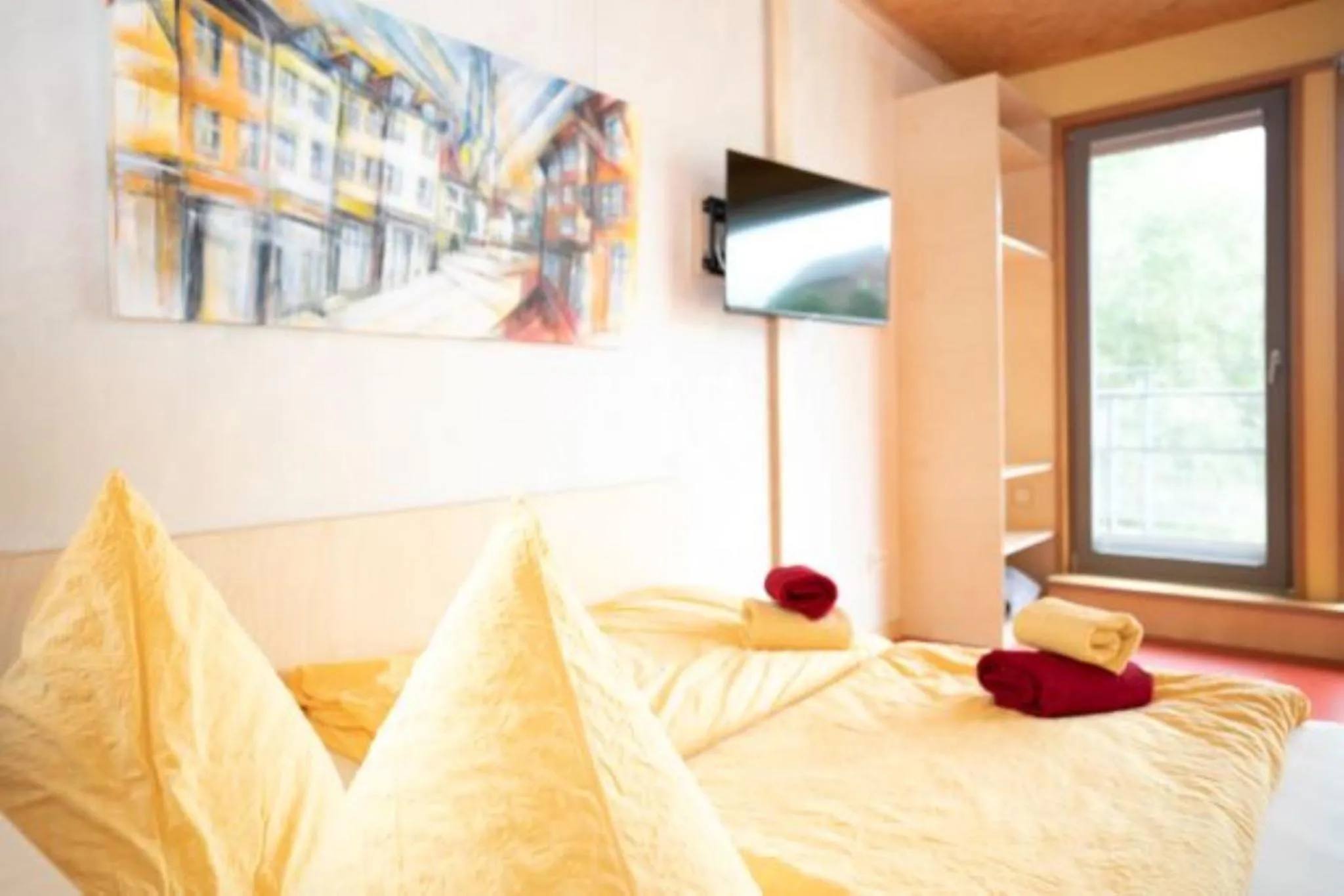 Bed in SELBSTgemacht