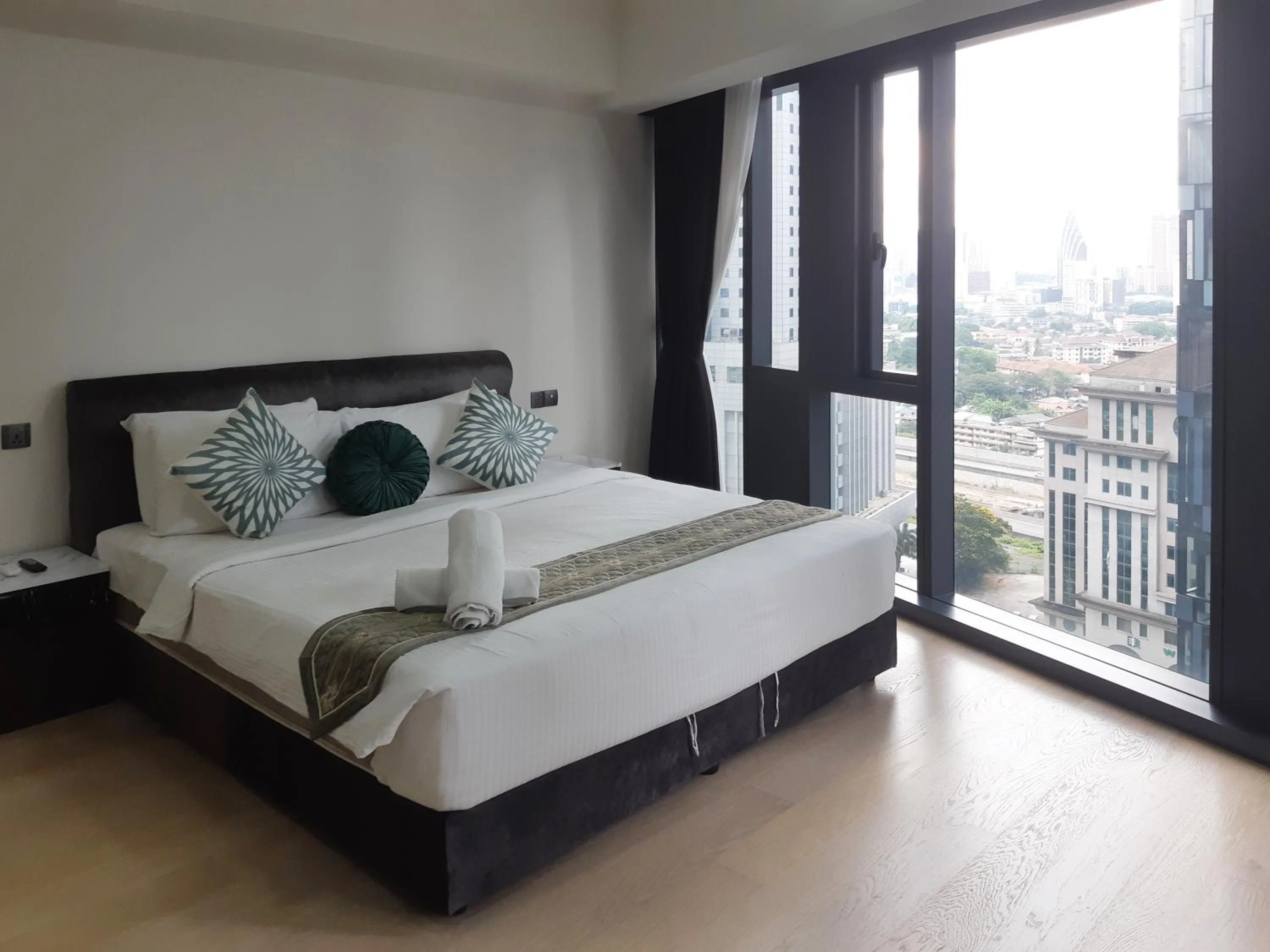 Bed in Star KLCC by Arman