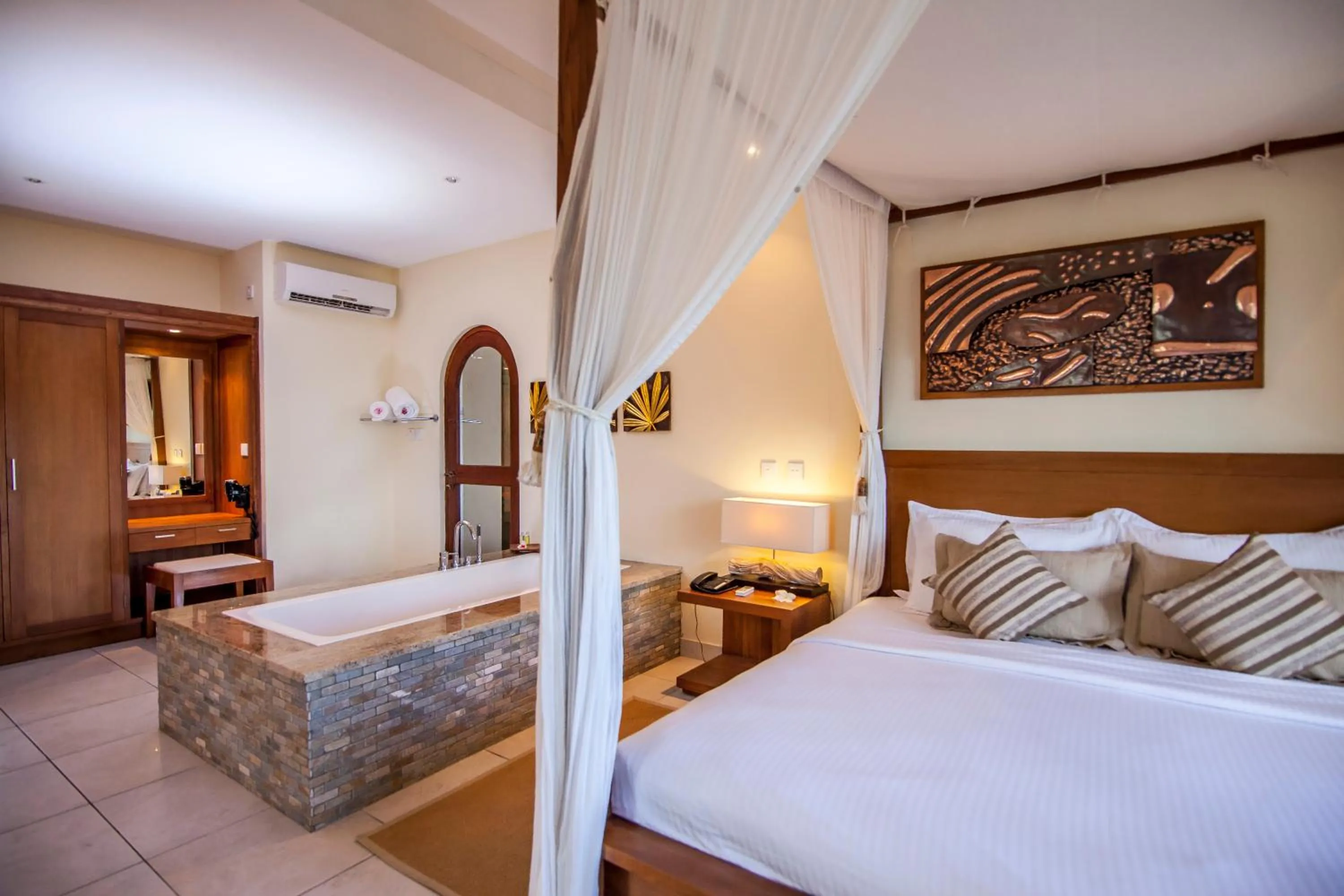 Photo of the whole room, Bed in Valmer Resort and Spa