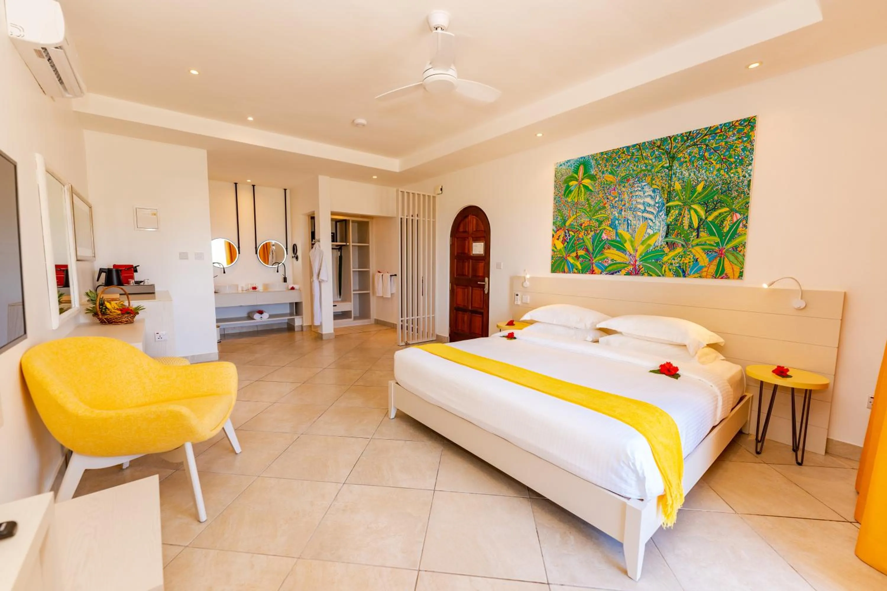 Photo of the whole room, Bed in Valmer Resort and Spa