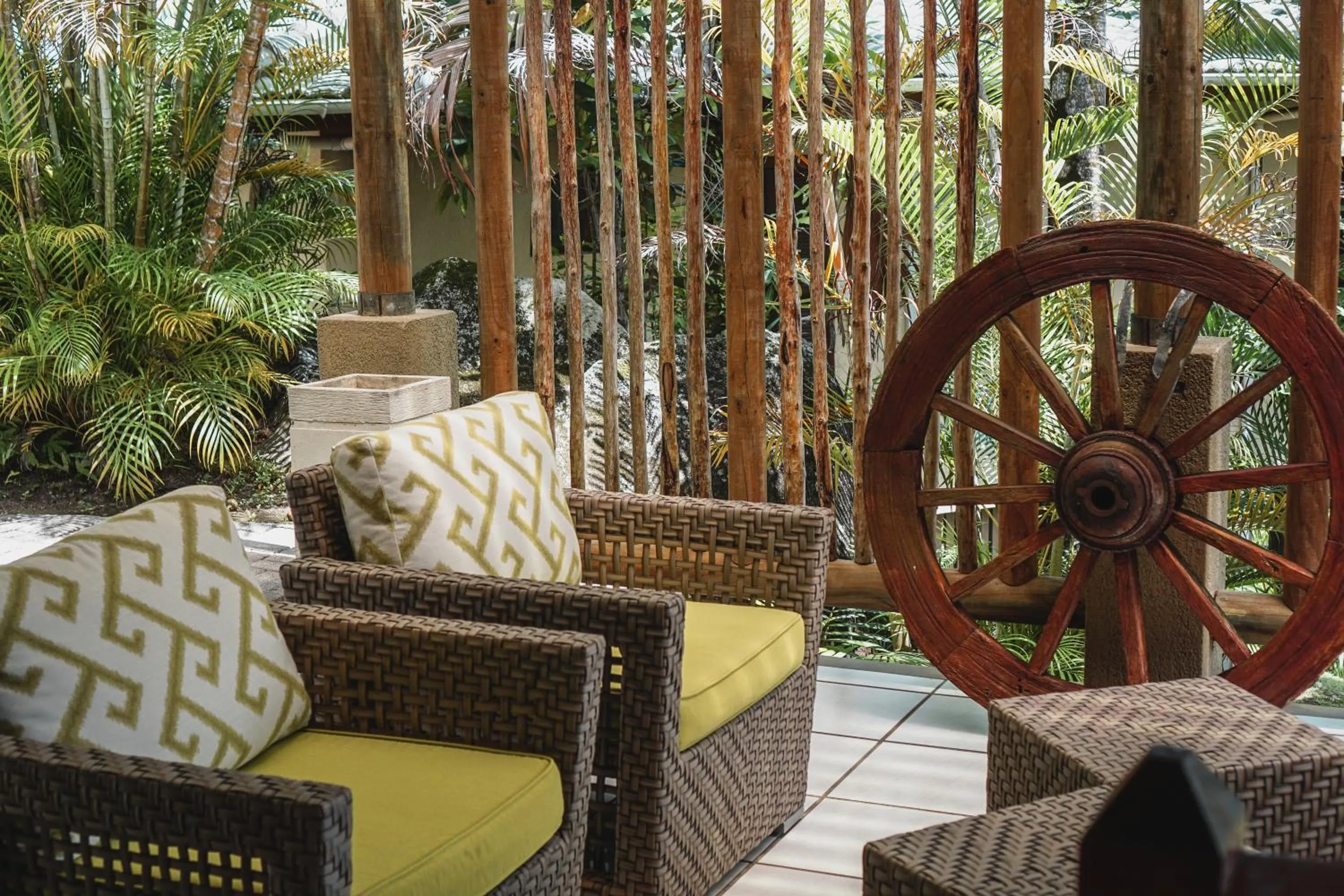 Lounge or bar in Valmer Resort and Spa