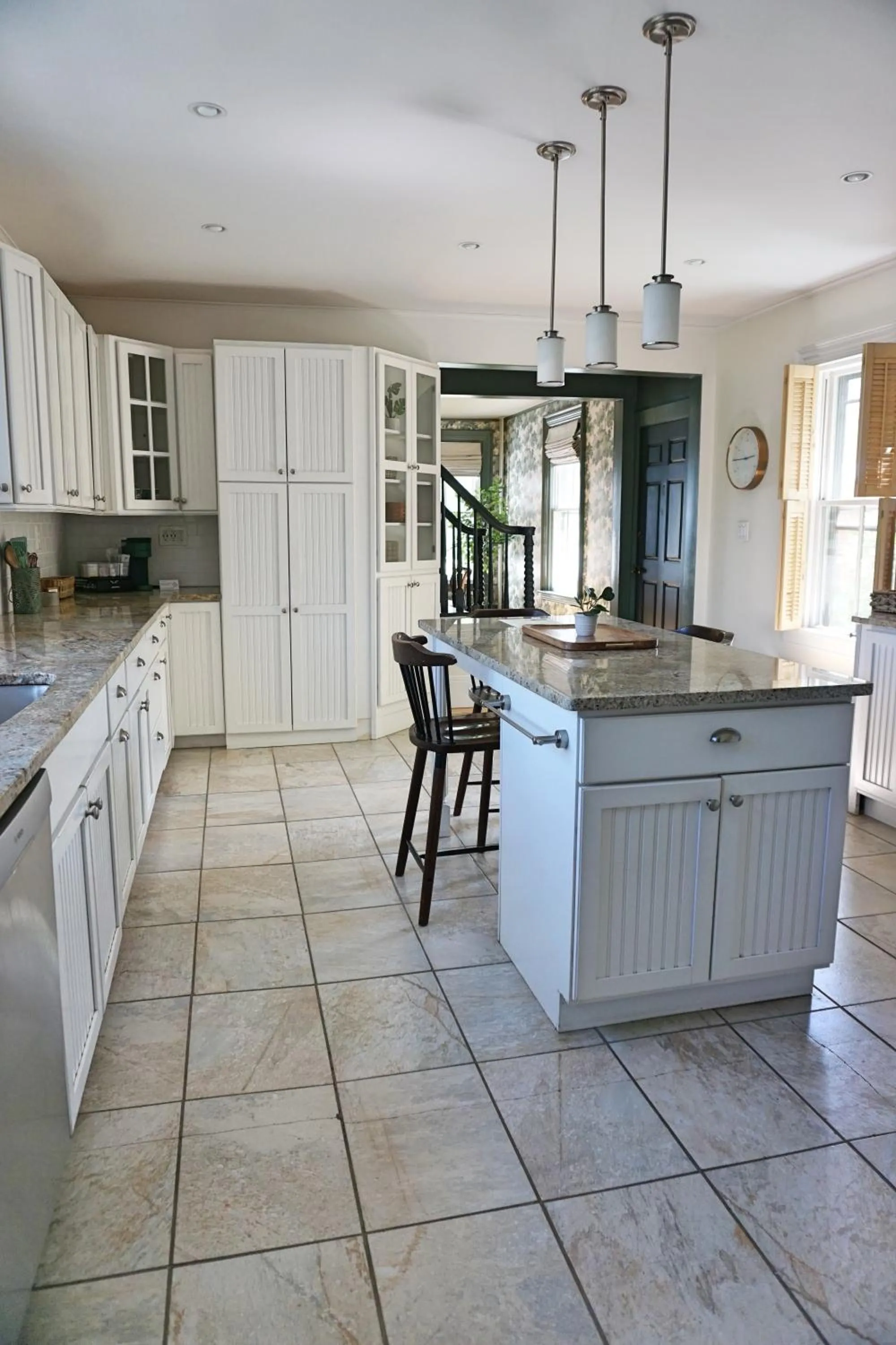 Seascape Motel & Cottages