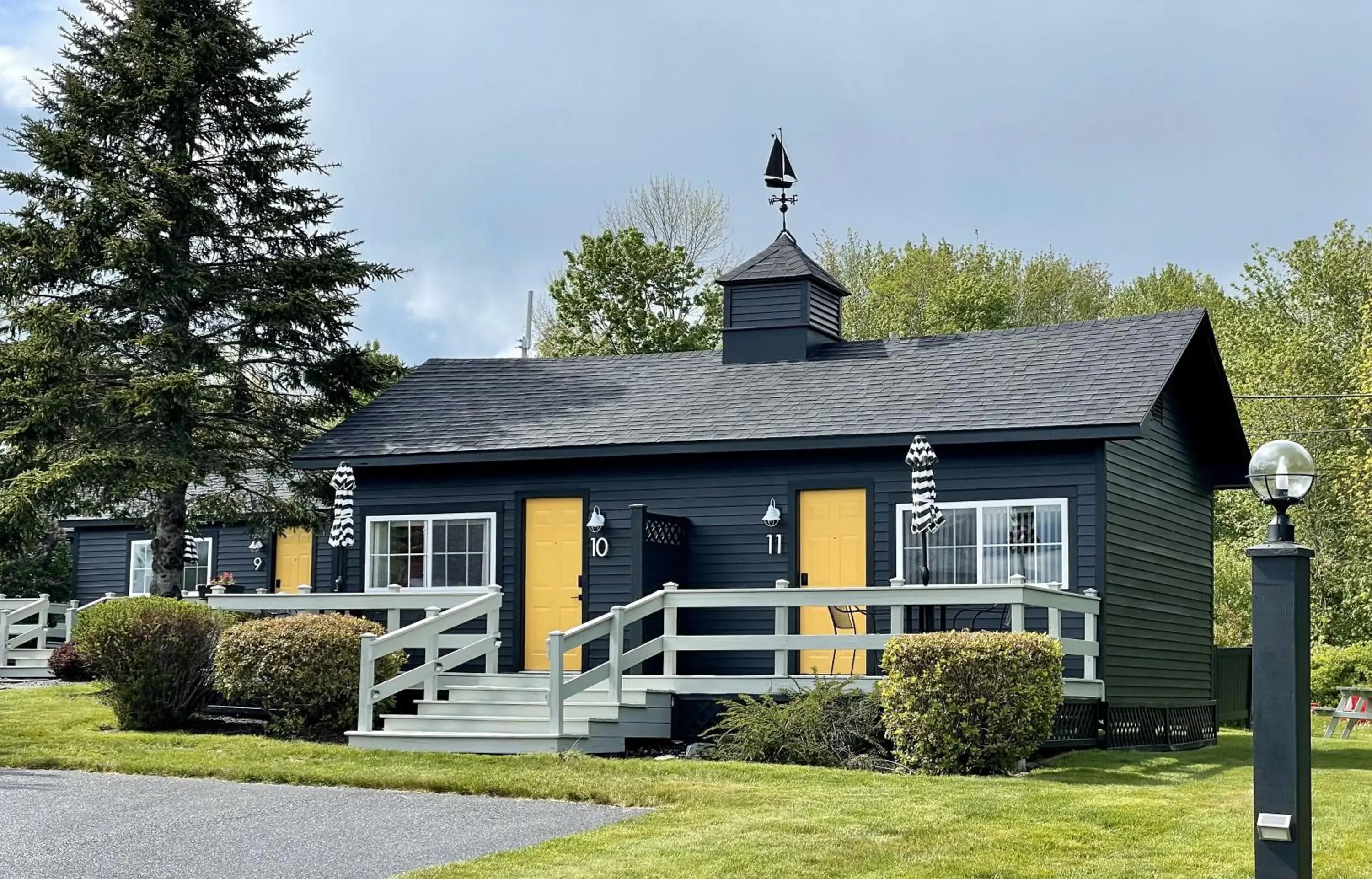 Duplex Cottage with Two Double Beds in Seascape Motel & Cottages Duplex Cottage with Two Double Beds in Seascape Motel & Cottages