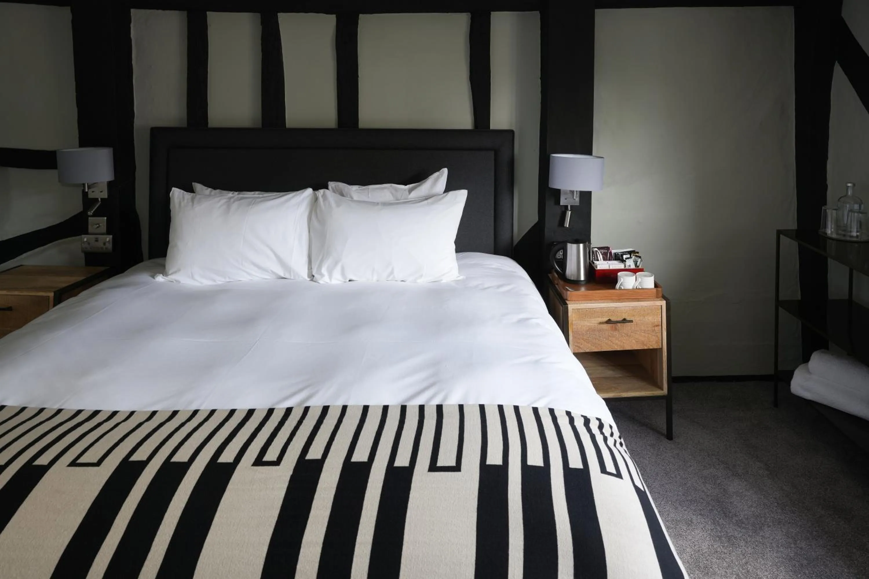 Bedroom, Bed in The Windmill