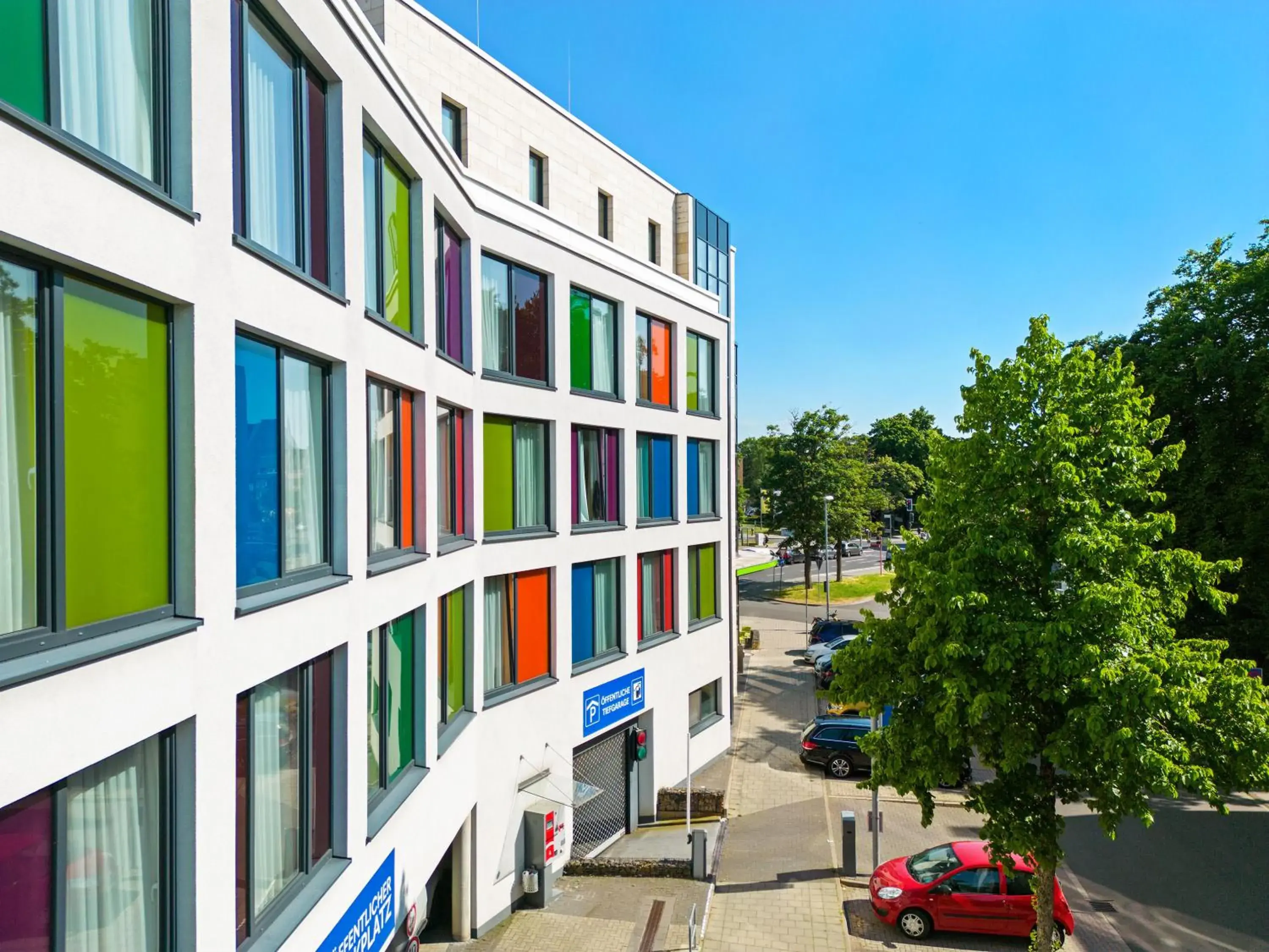 Property building in Hey Lou Hotel Hildesheim Property building in Hey Lou Hotel Hildesheim