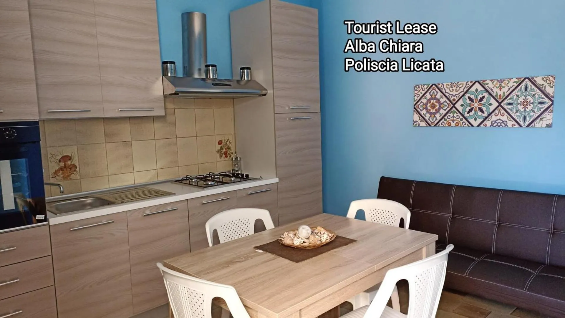 Kitchen or kitchenette in Alba Chiara Licata