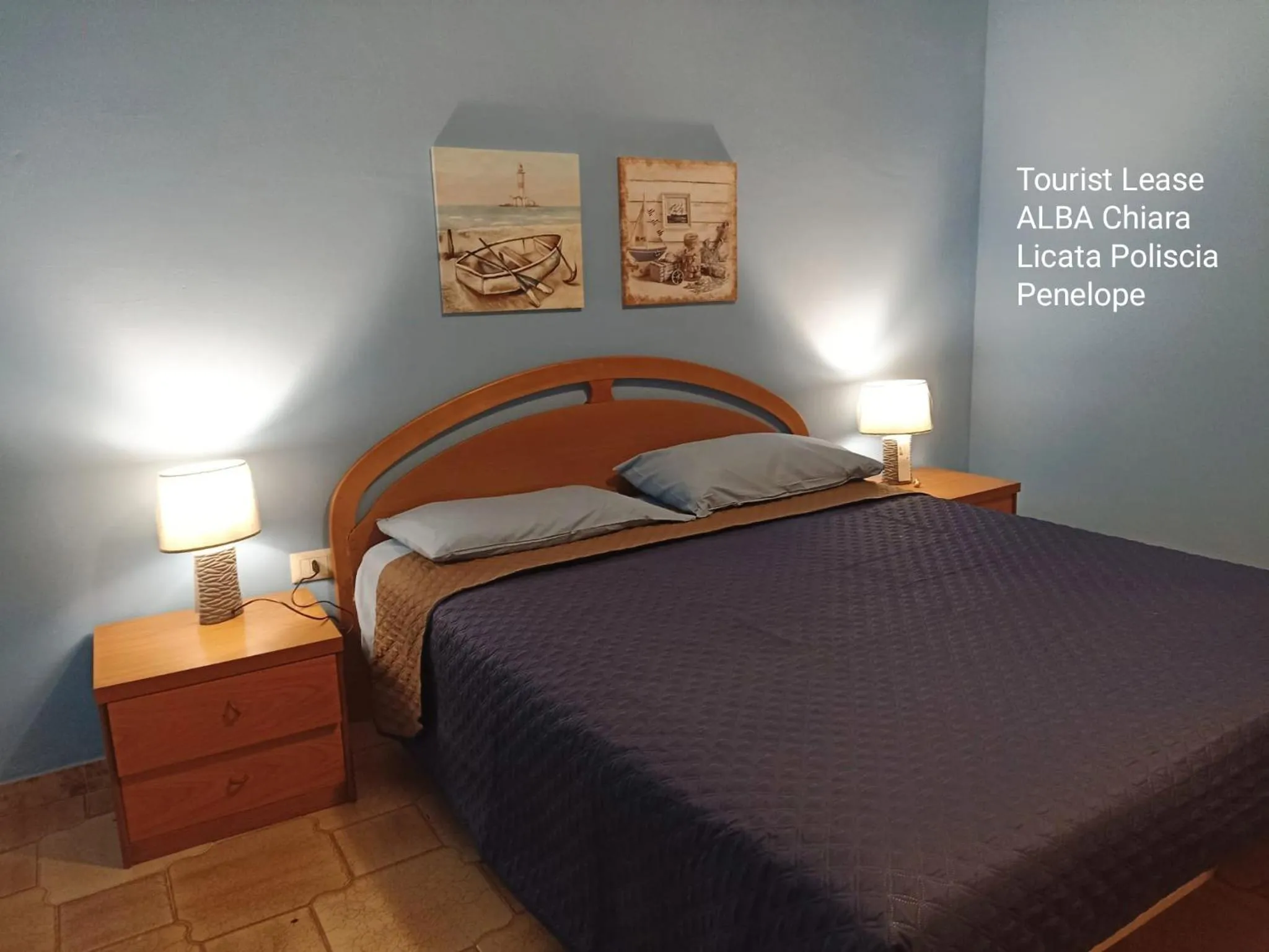 Photo of the whole room, Bed in Alba Chiara Licata