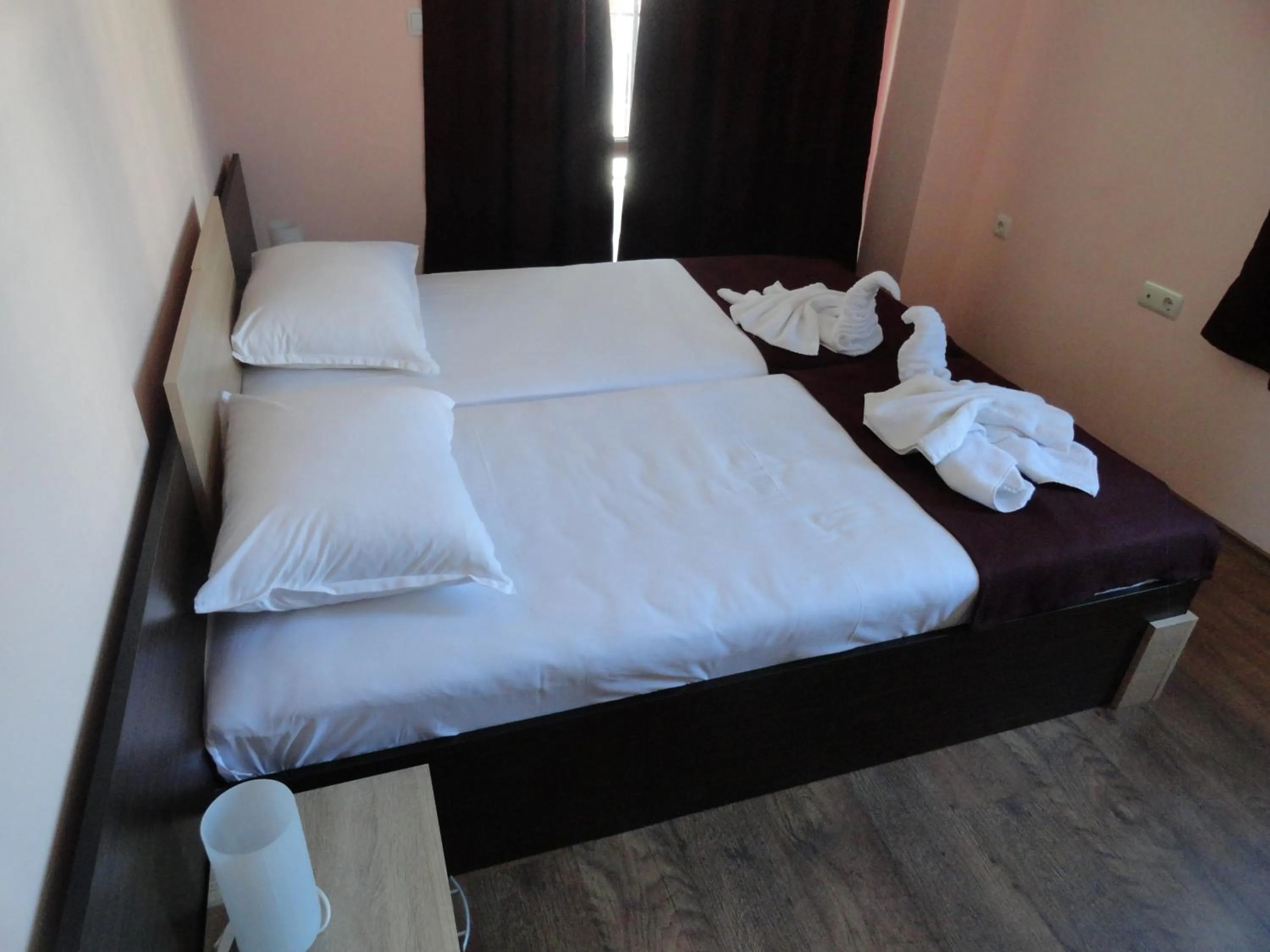 Bedroom, Bed in Cantilena Complex