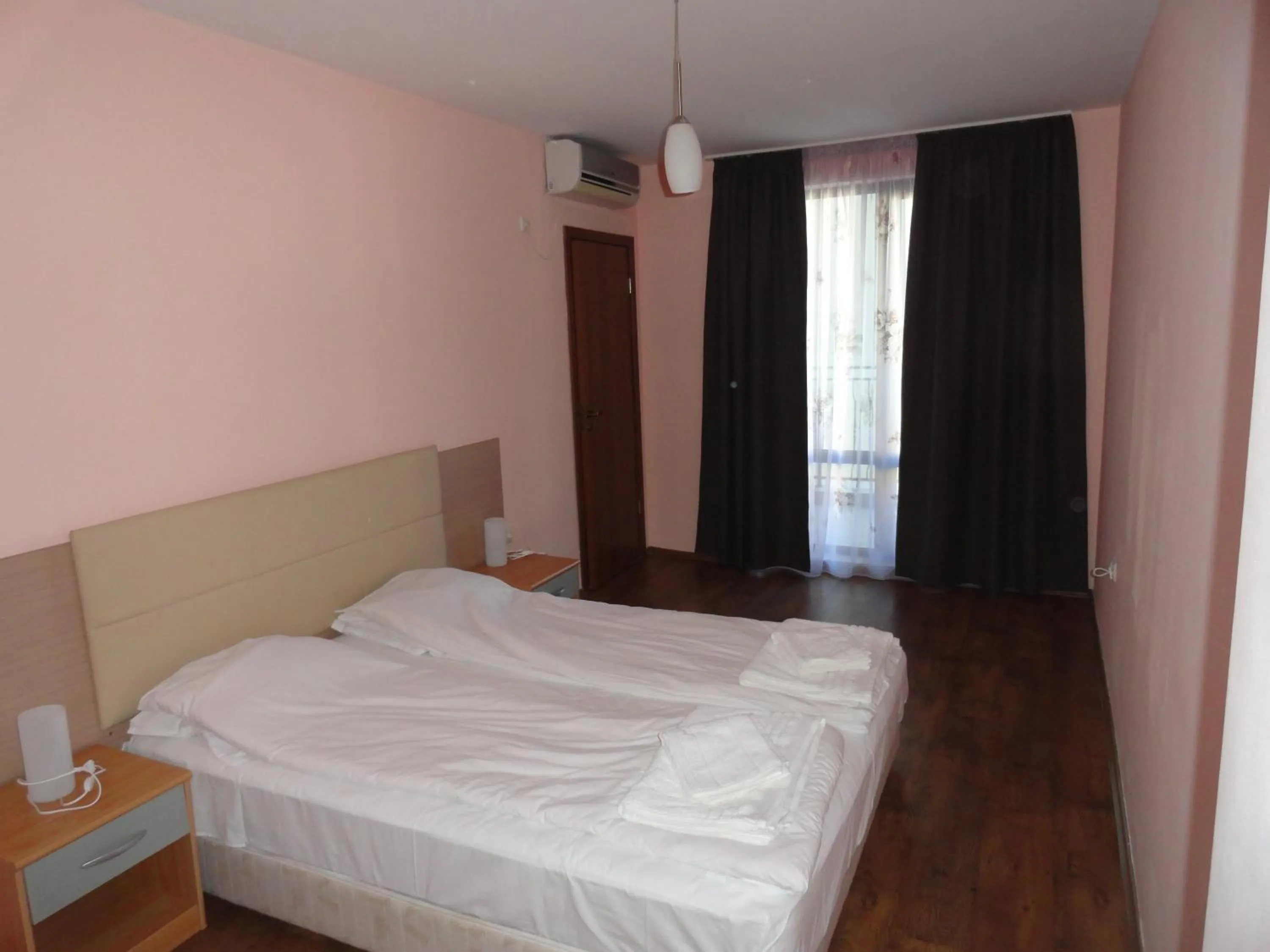 Bedroom, Bed in Cantilena Complex