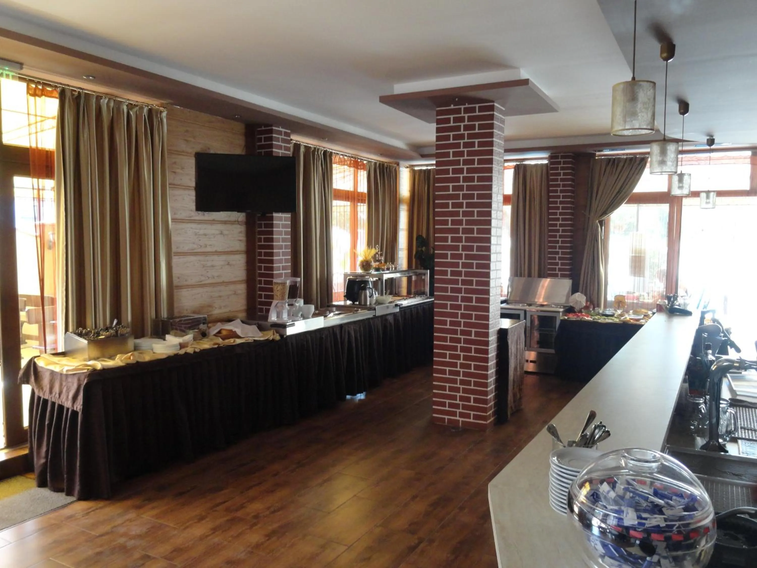 Lounge or bar in Cantilena Complex