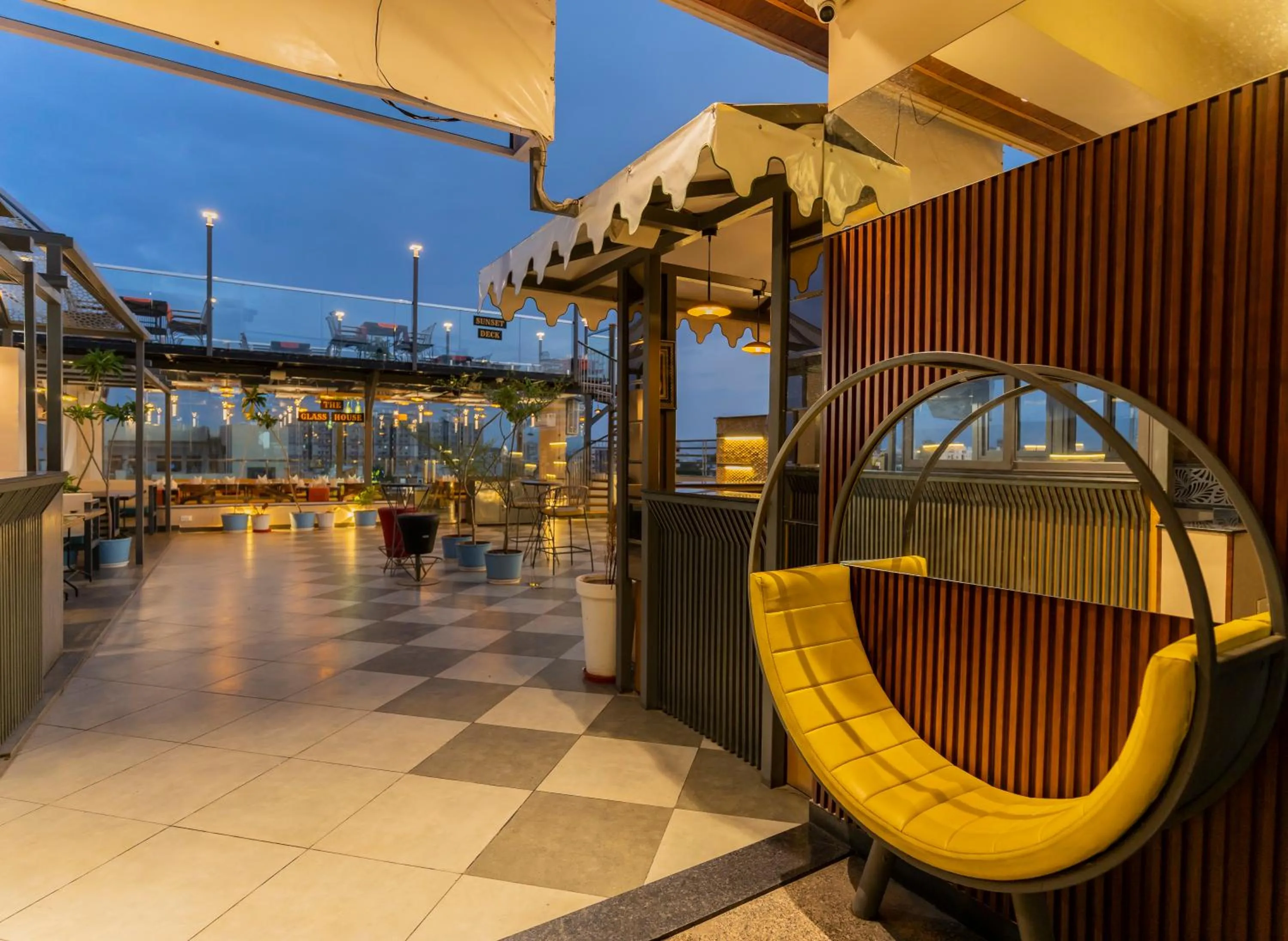 Restaurant/places to eat in D Fortune Park