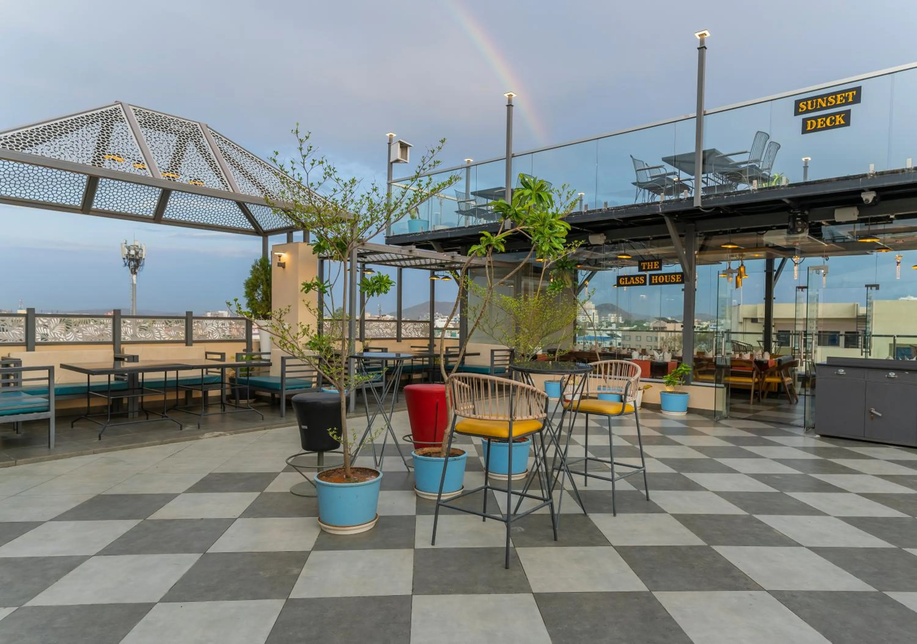 Restaurant/places to eat in D Fortune Park