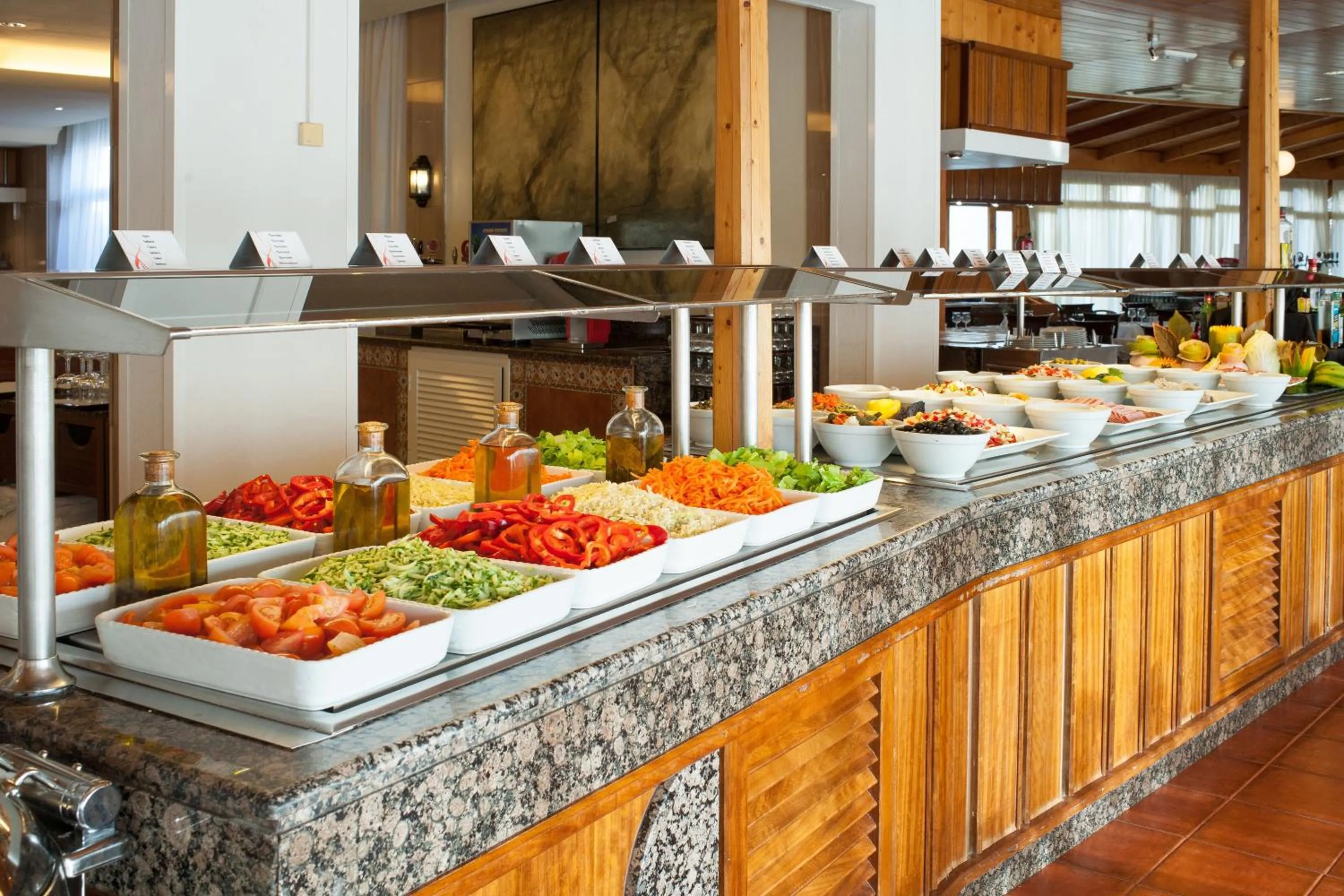 Restaurant/places to eat in Relaxia Olivina