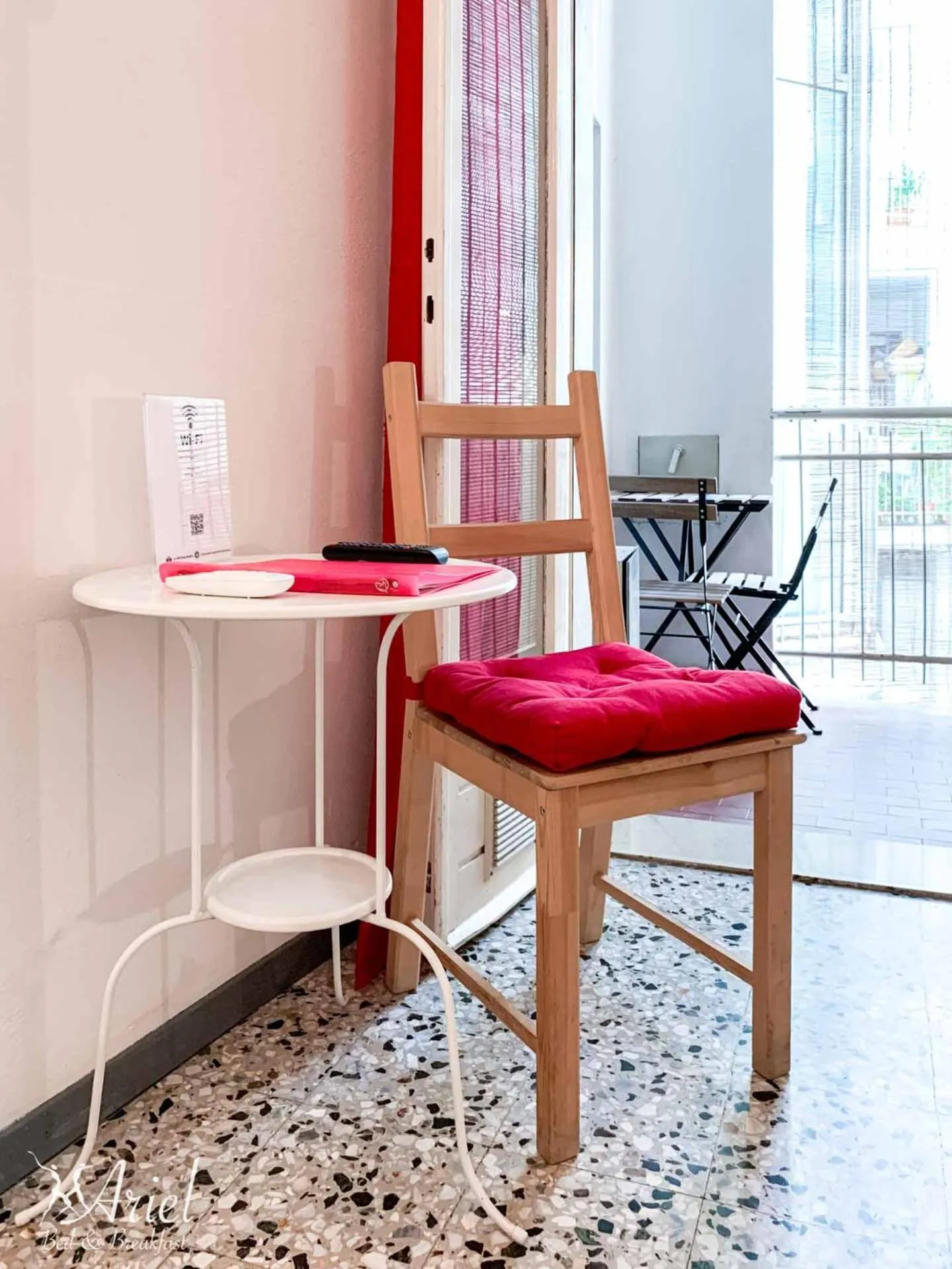 Photo of the whole room in Ariel B&B