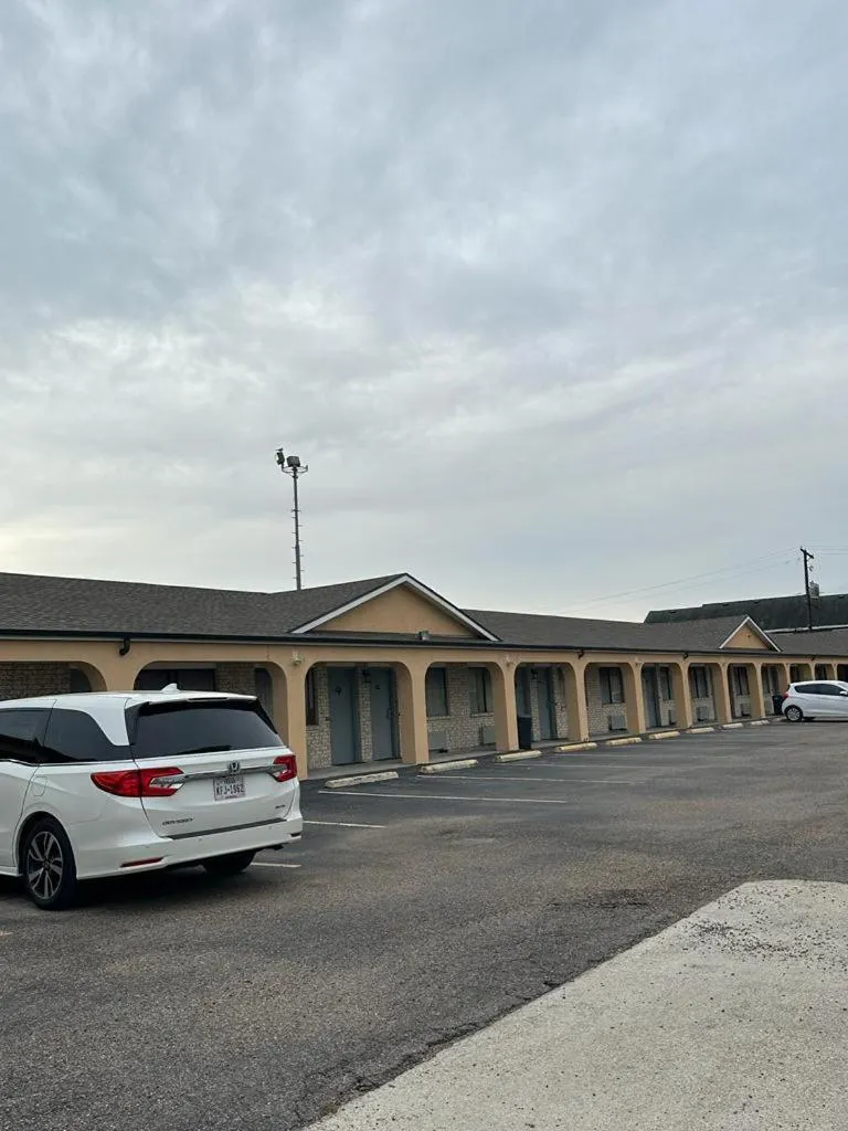 Executive Inn Robstown