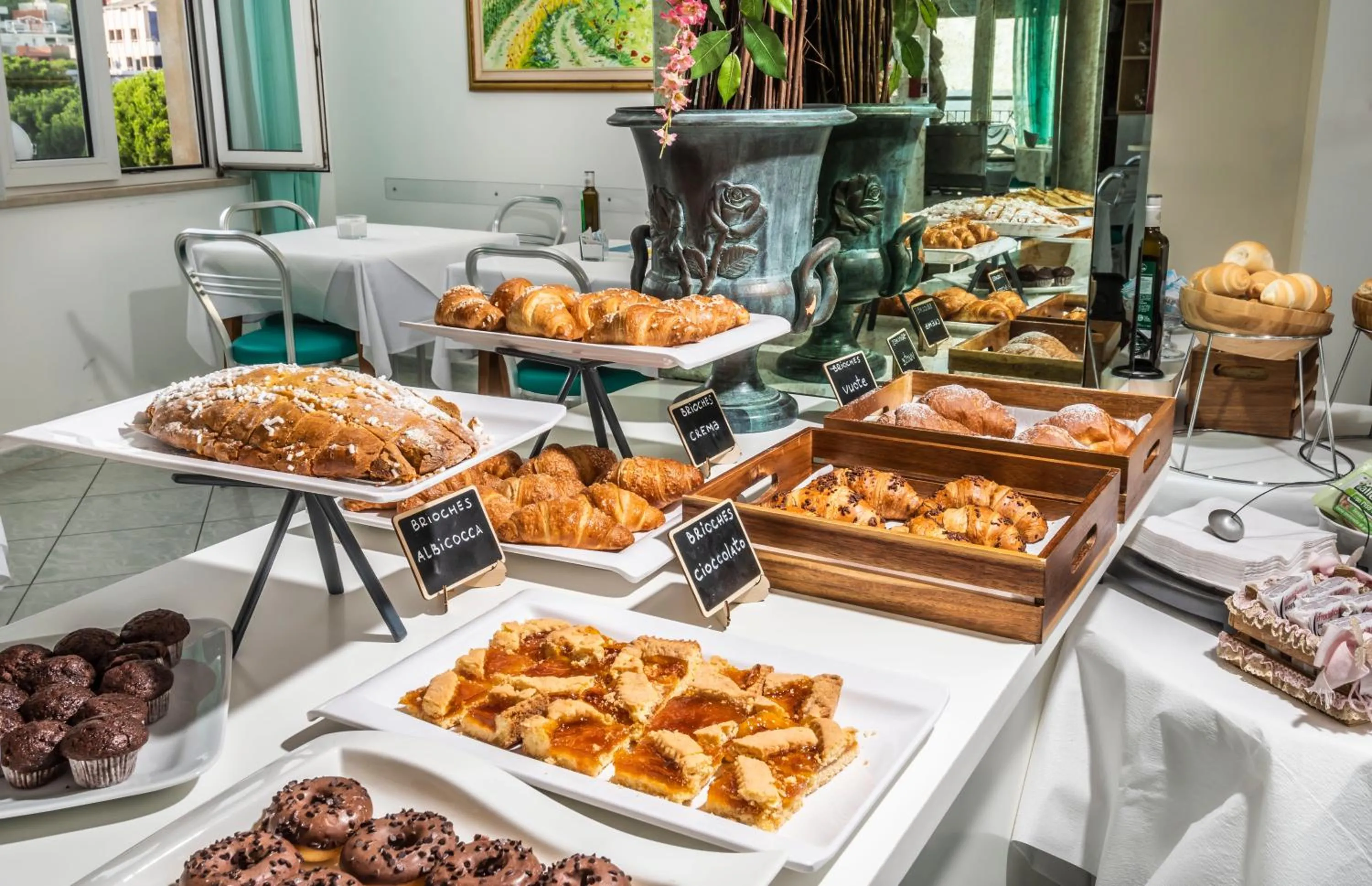 Breakfast in Hotel Lido