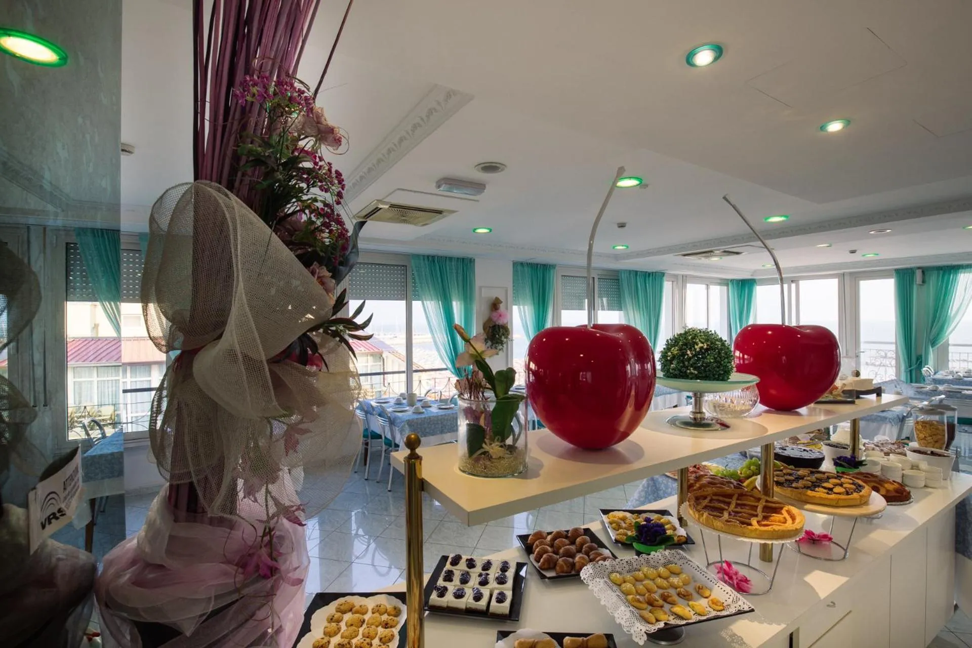 Continental breakfast in Hotel Lido