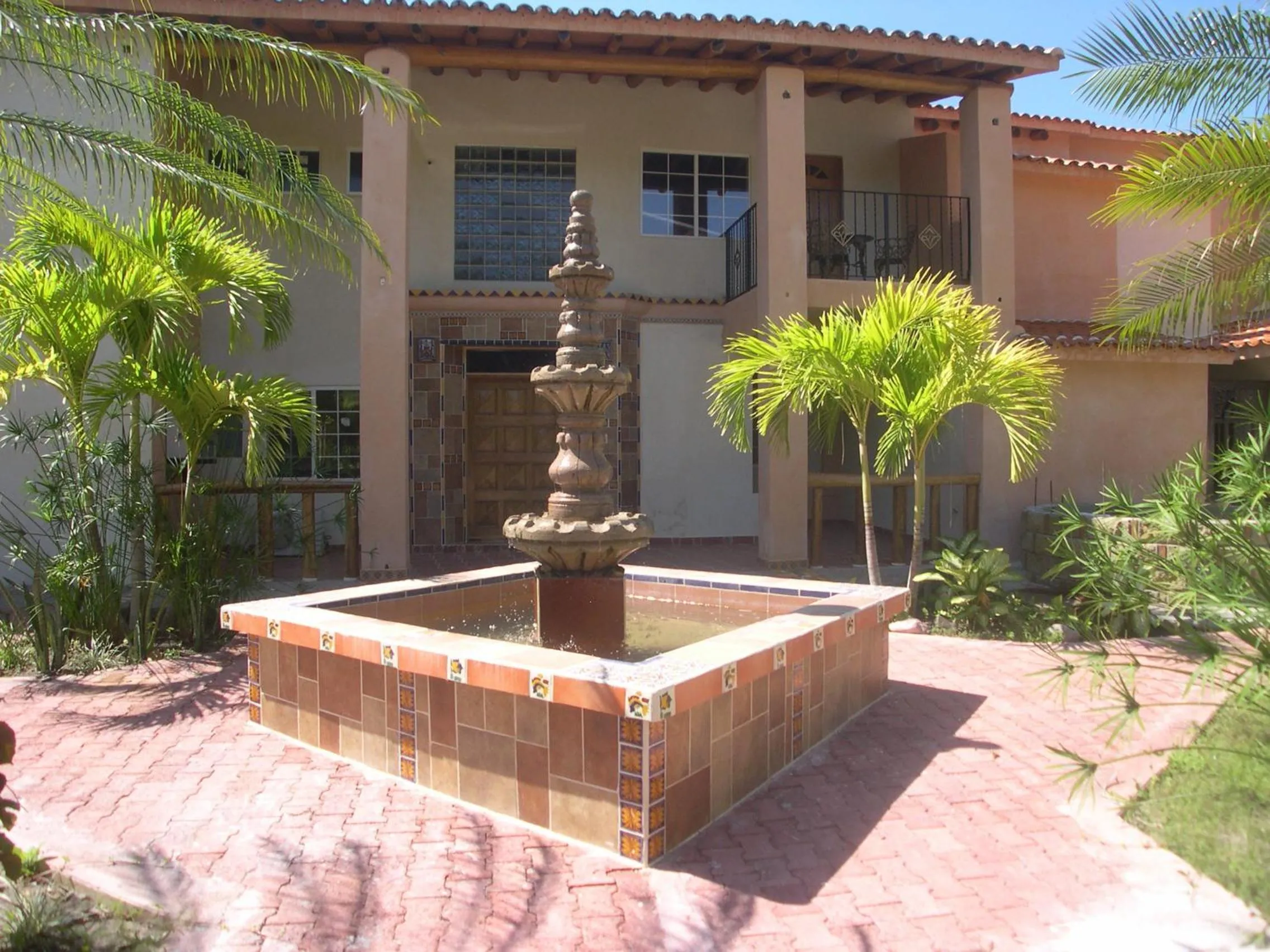 Decorative detail in Casa Virgilio B&B