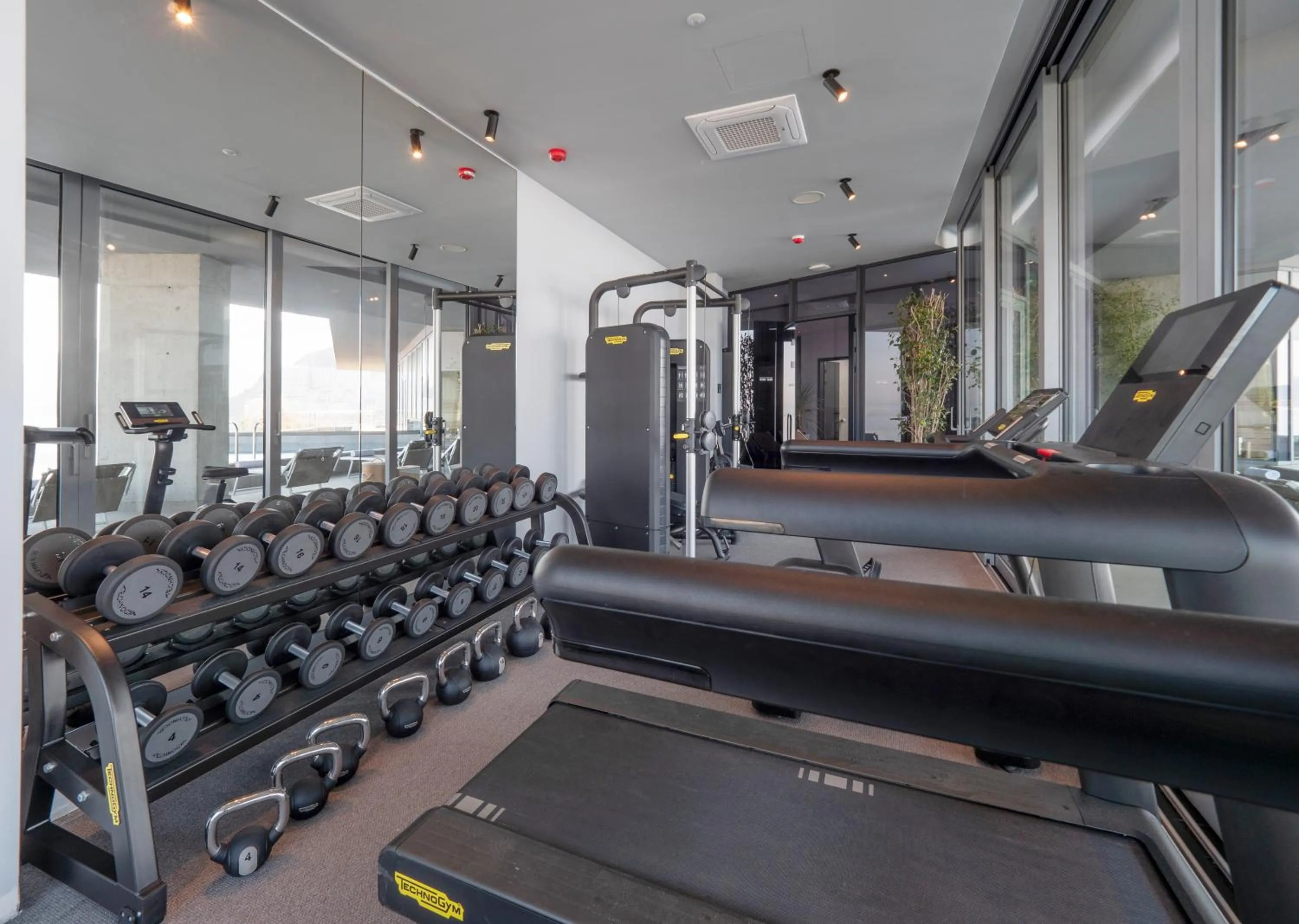 Fitness centre/facilities in Sea Star Budva