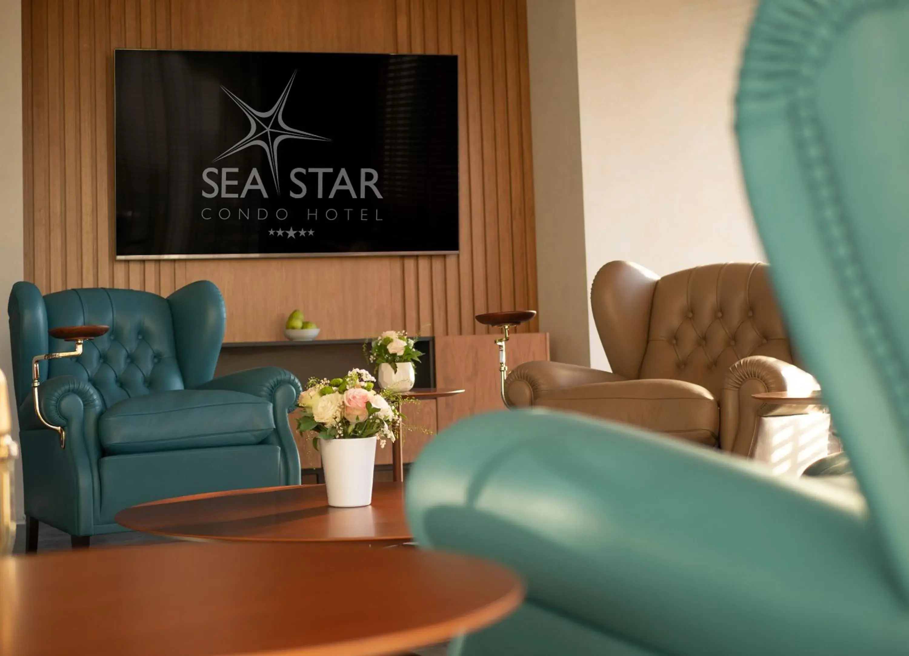 Lounge or bar in Sea Star Budva Lounge or bar in Sea Star Budva