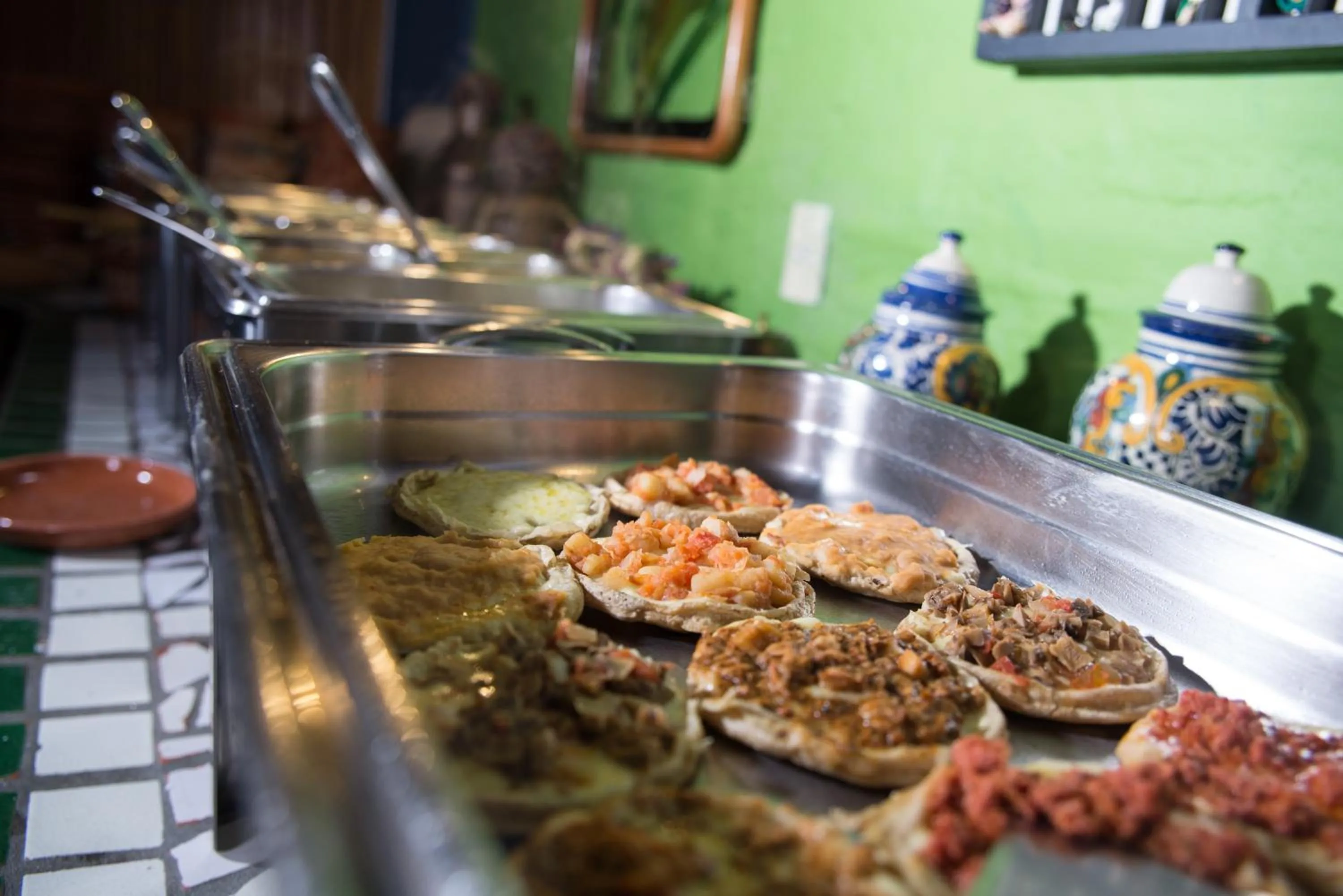 Restaurant/places to eat in Hotel La Casona