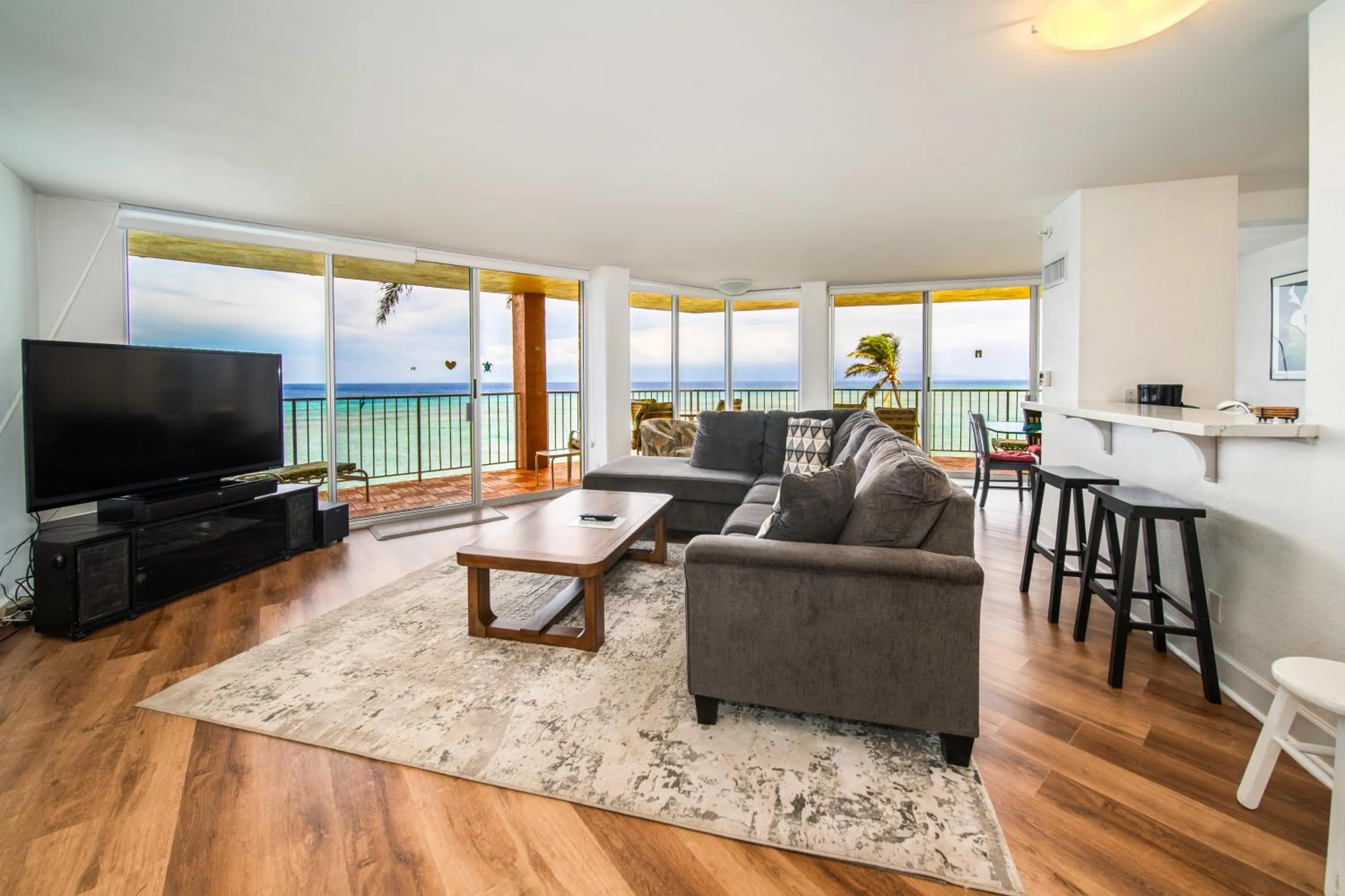 Living room in Royal Kahana Maui by OUTRIGGER - Select Your Unit