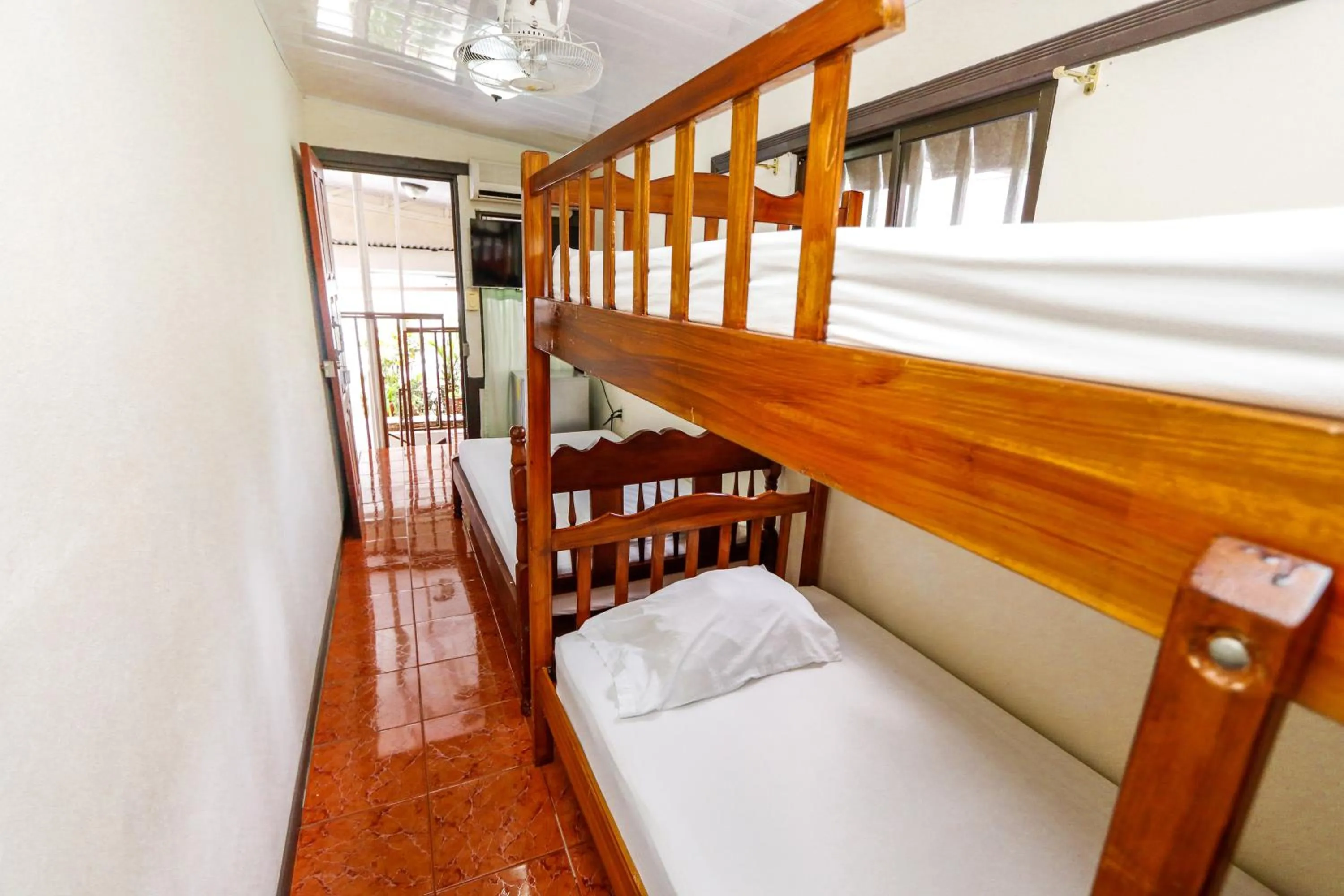 bunk bed, Bed in Hotel Flor Blanca
