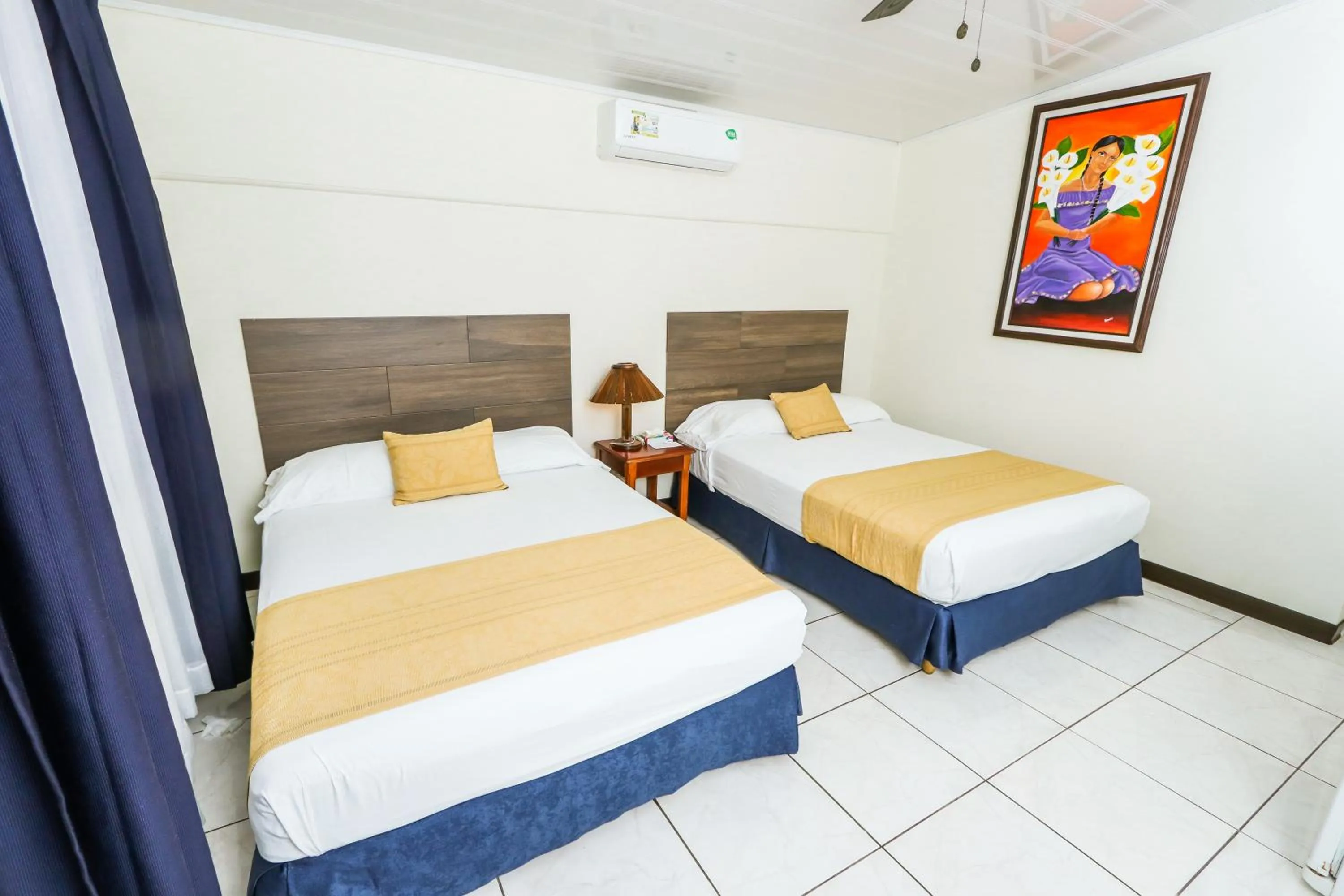 Bed in Hotel Flor Blanca