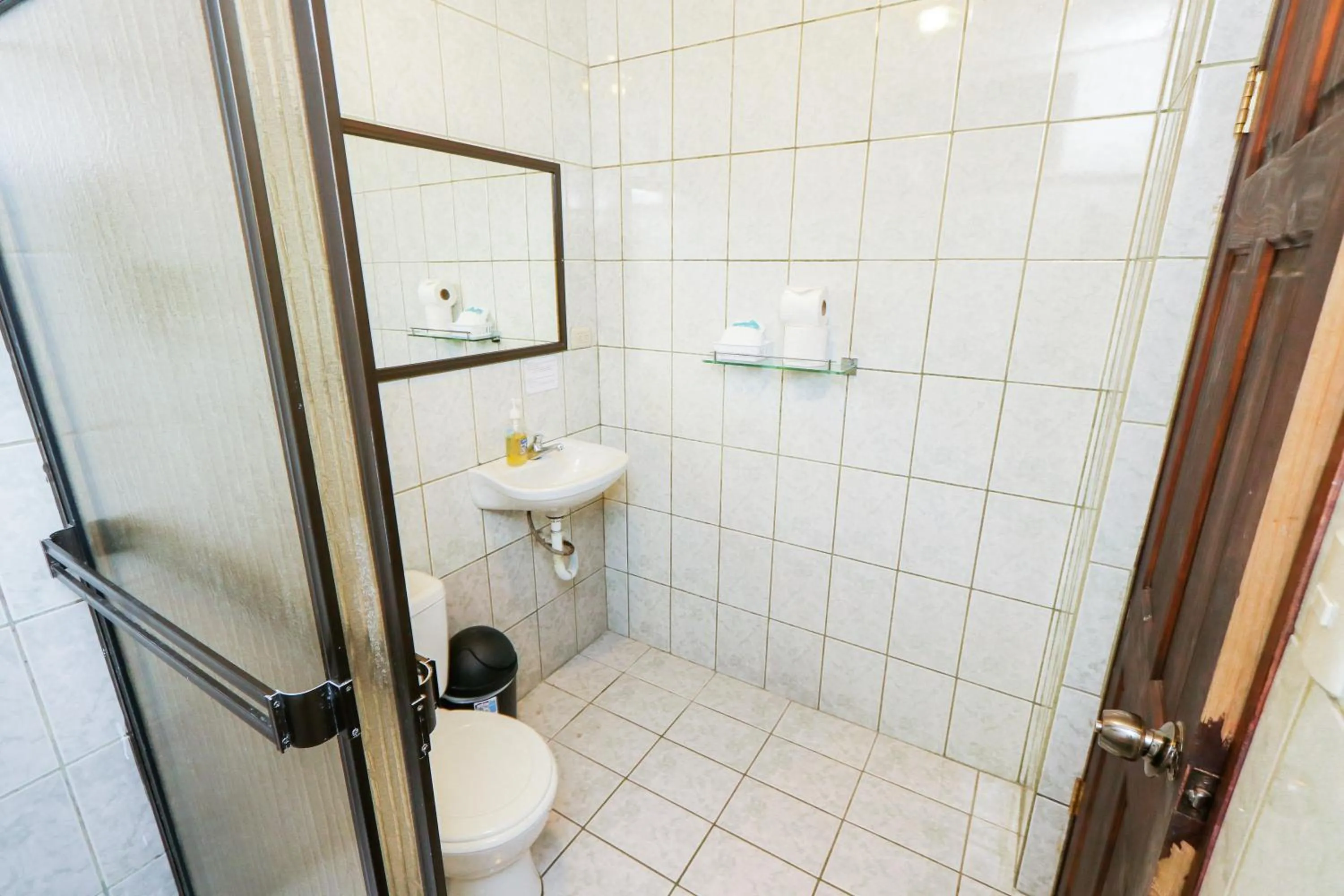 Shower in Hotel Flor Blanca