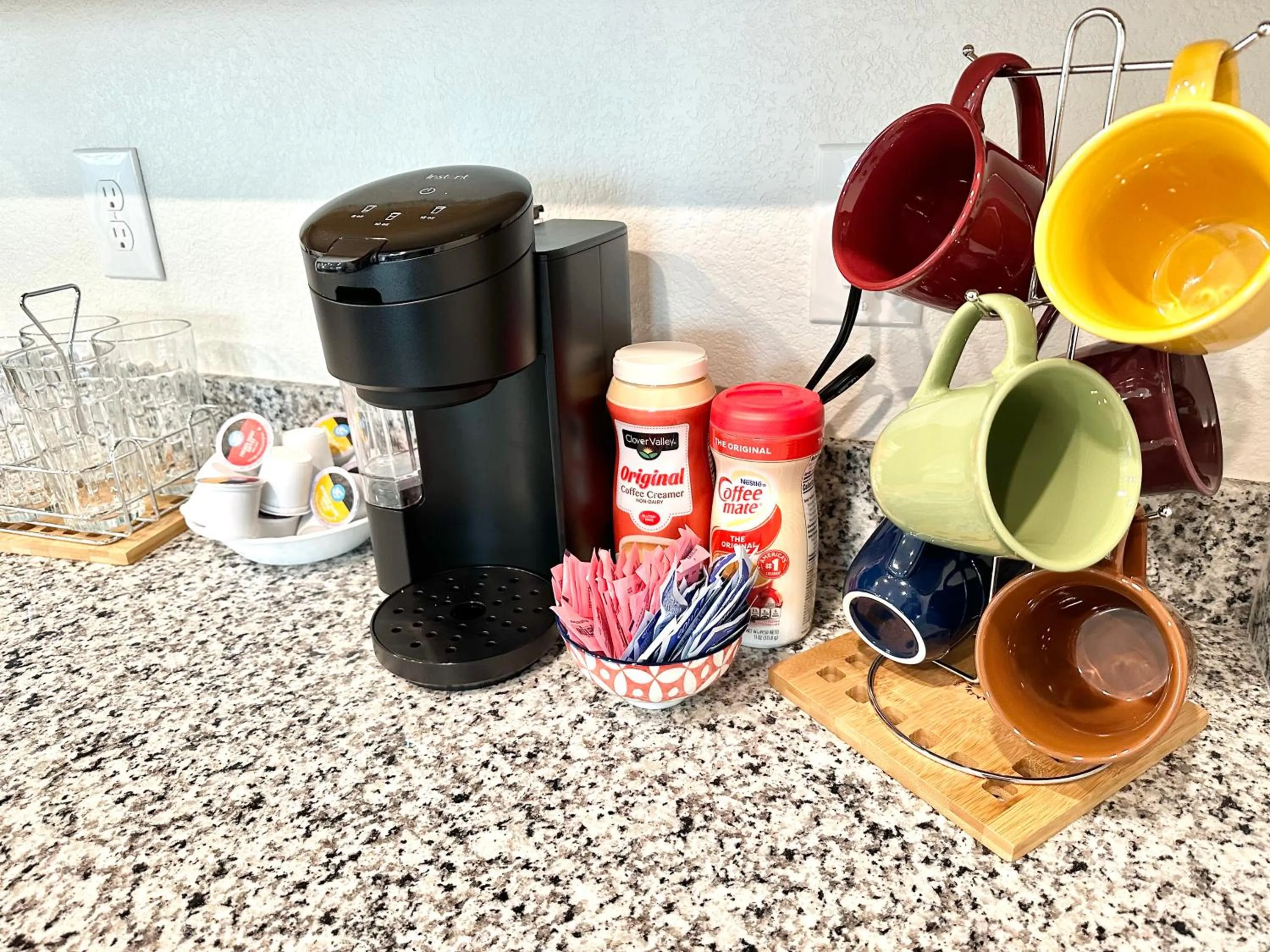 Coffee/tea facilities in Spacious House, 5 bedrooms, Sleeps 12, Near Las Vegas Strip and Airport