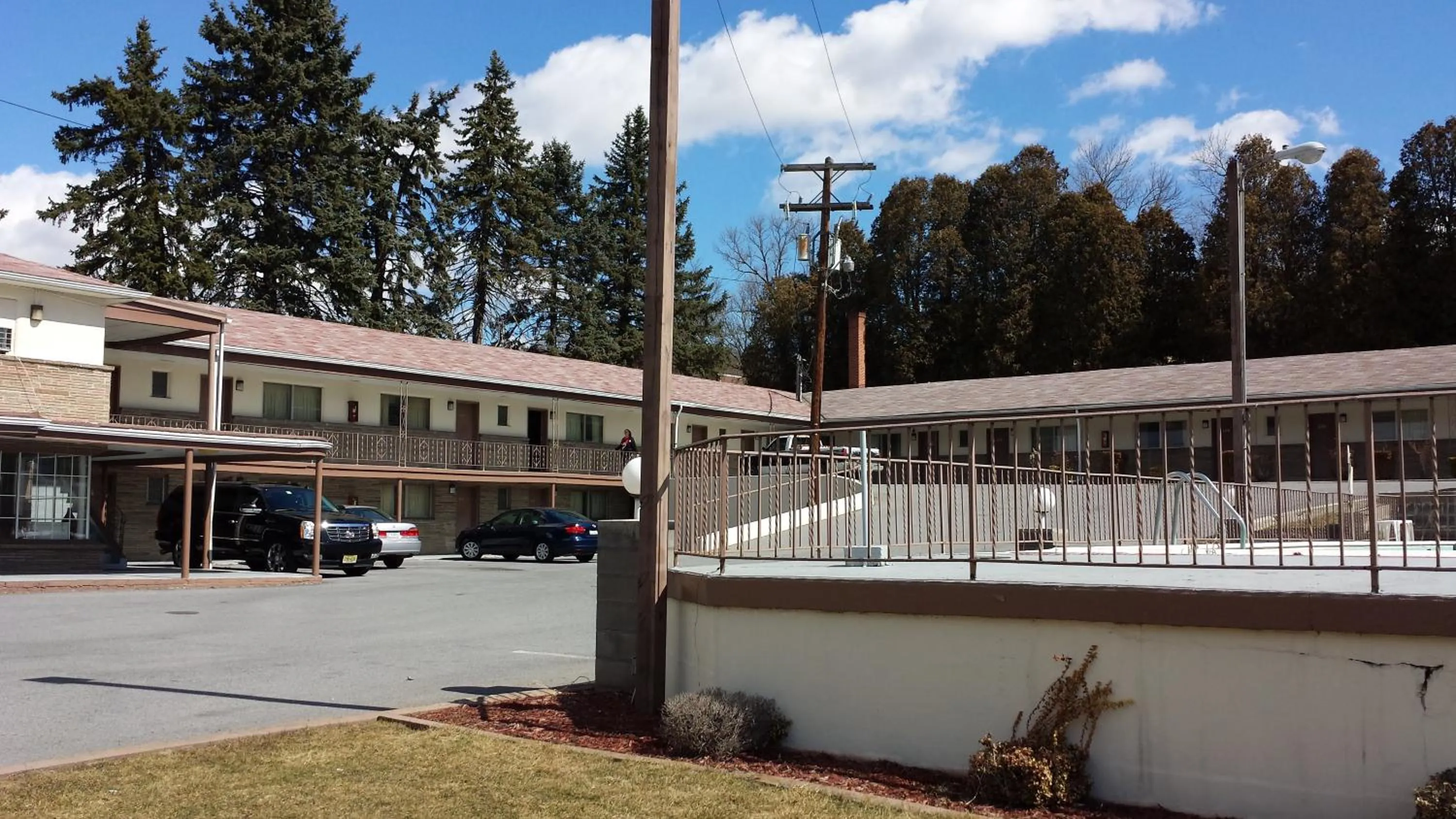 Day in Budget Host Inn