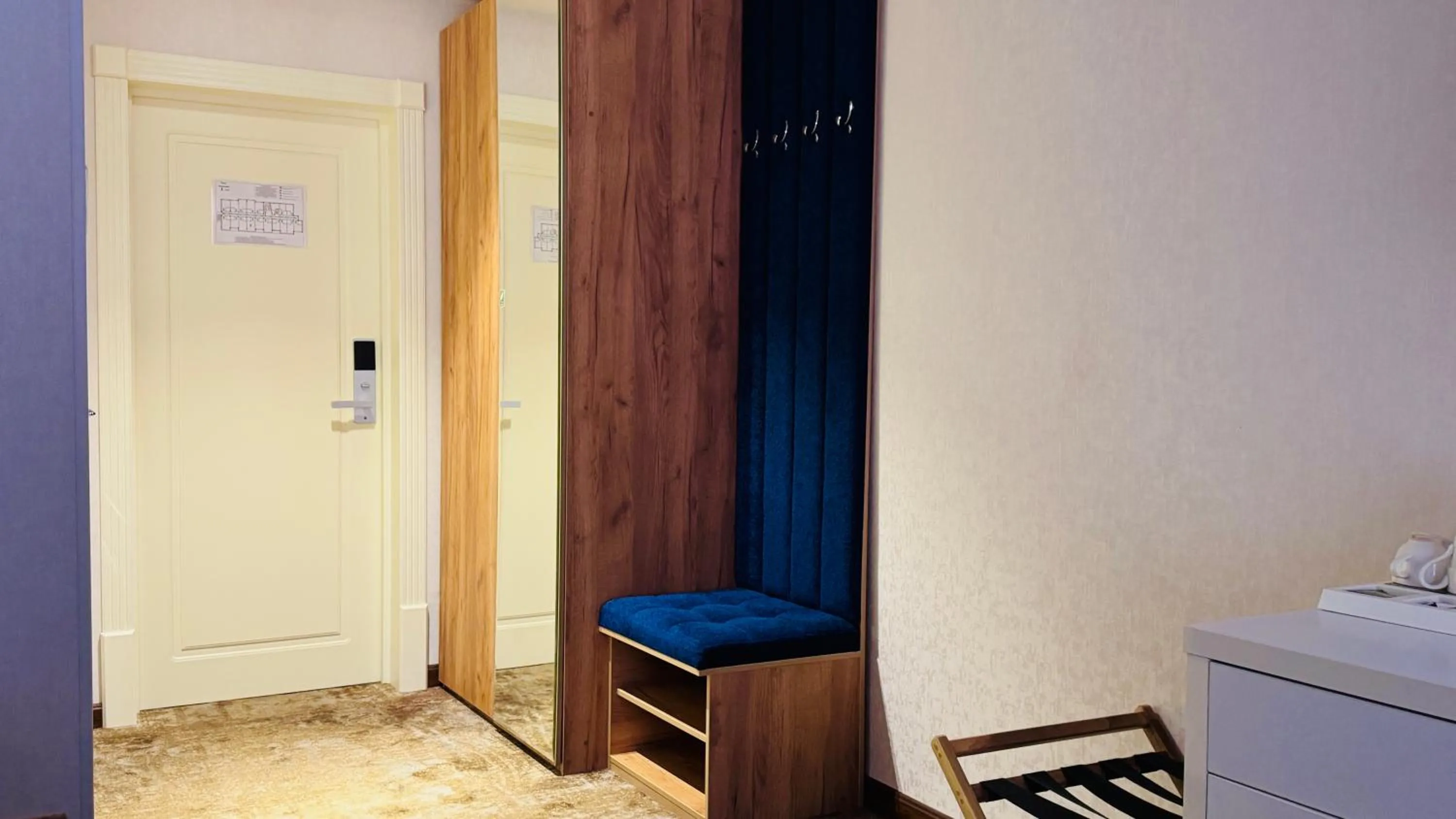 Decorative detail in Garnet Mir Hotel