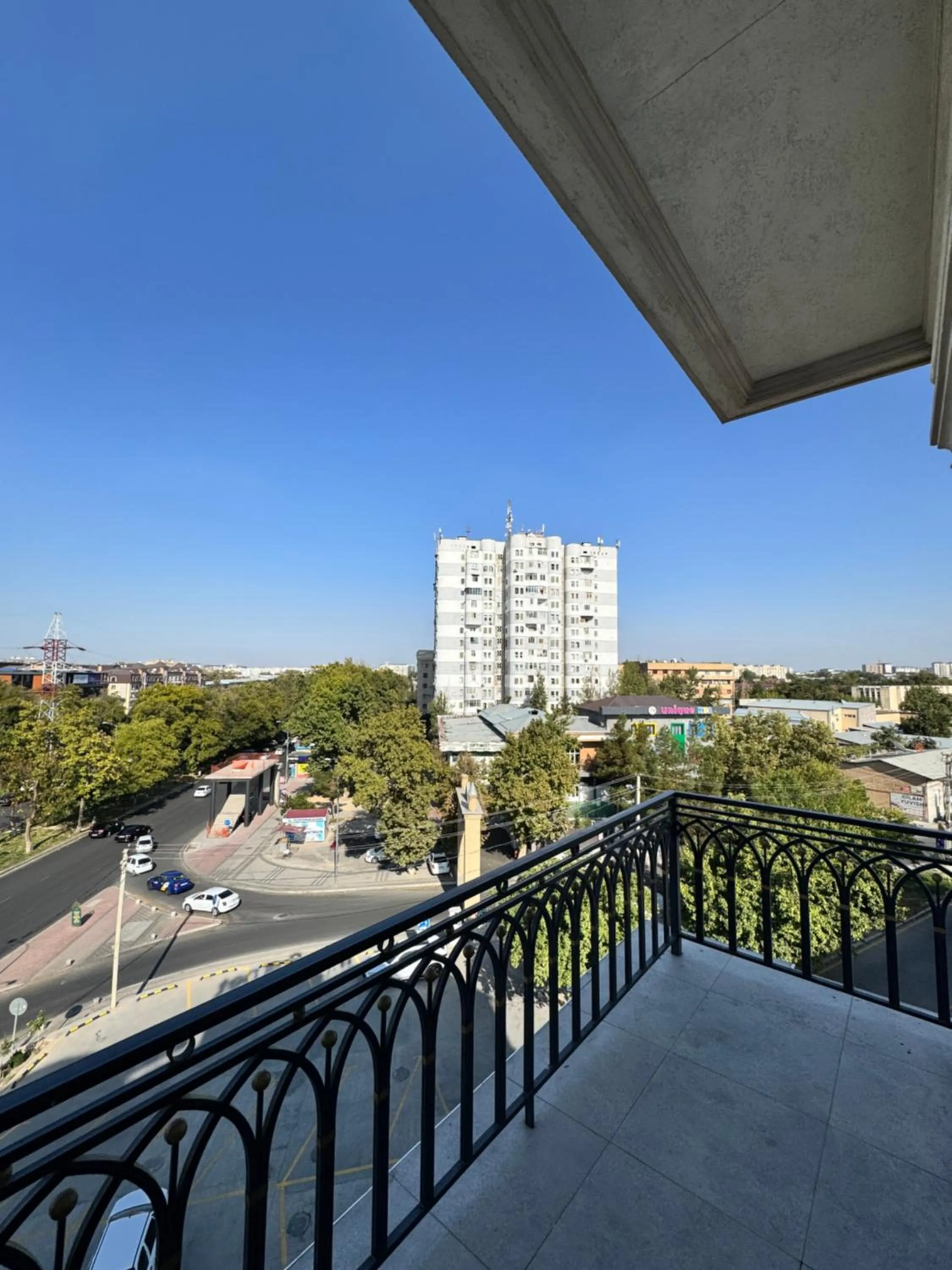 Property building in Garnet Mir Hotel