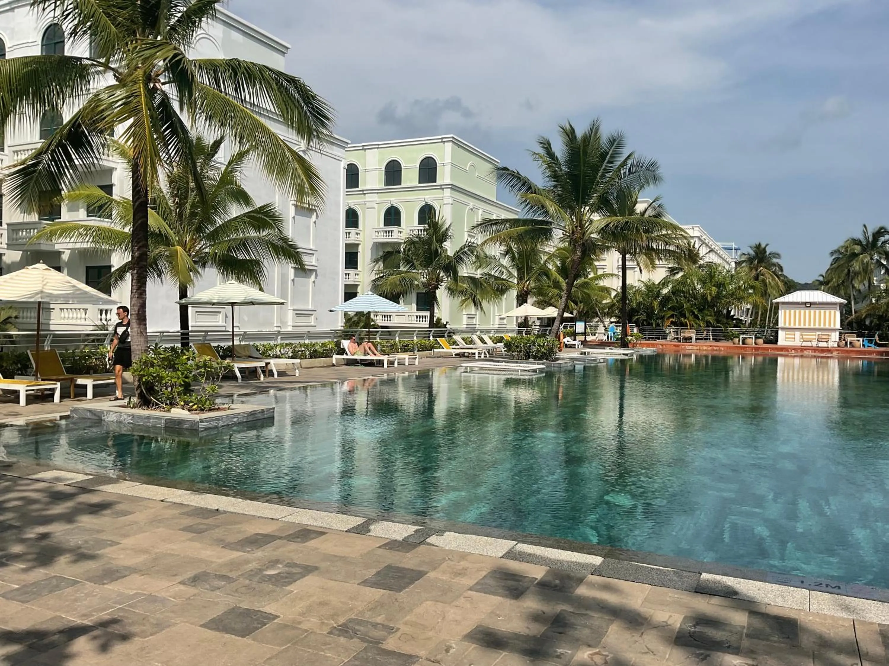 Swimming pool in Green Inn Phu Quoc Hotel