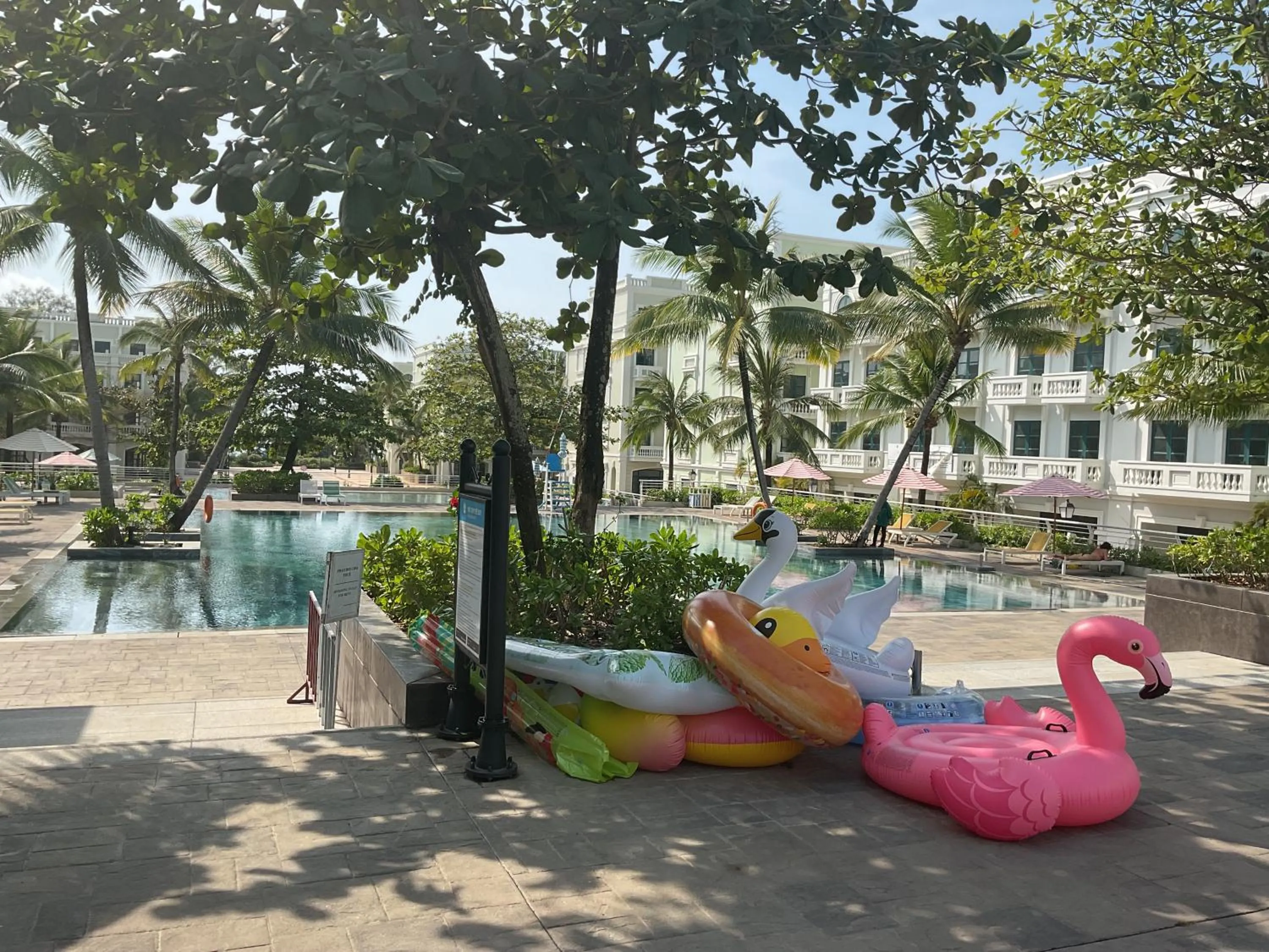 Swimming pool in Green Inn Phu Quoc Hotel