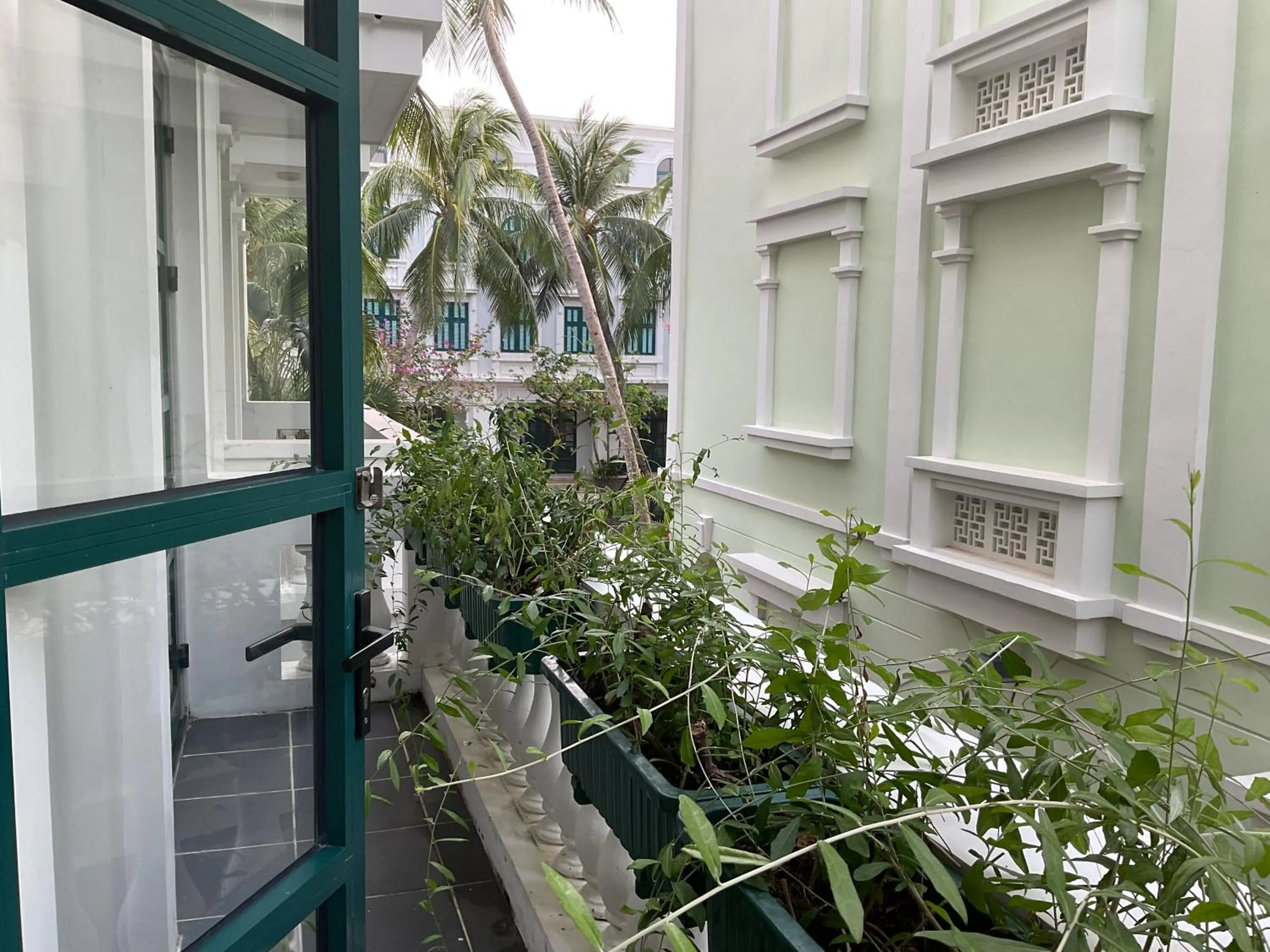 Spring in Green Inn Phu Quoc Hotel