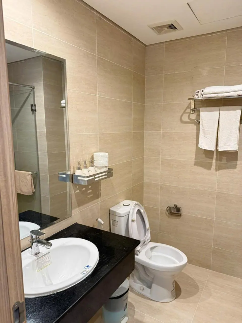 Shower in Green Inn Phu Quoc Hotel