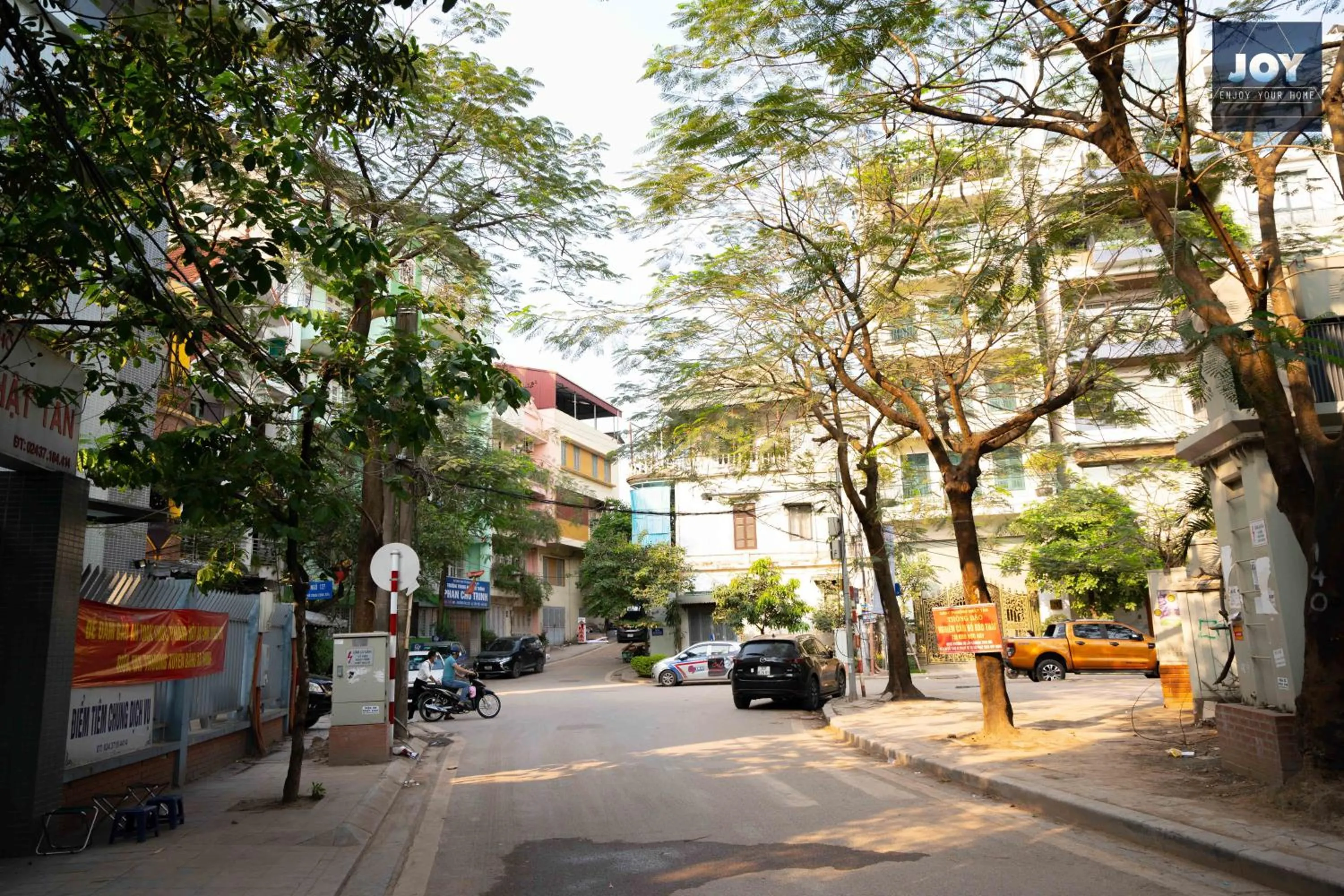 Neighbourhood in JOY APARTMENT TAY HO