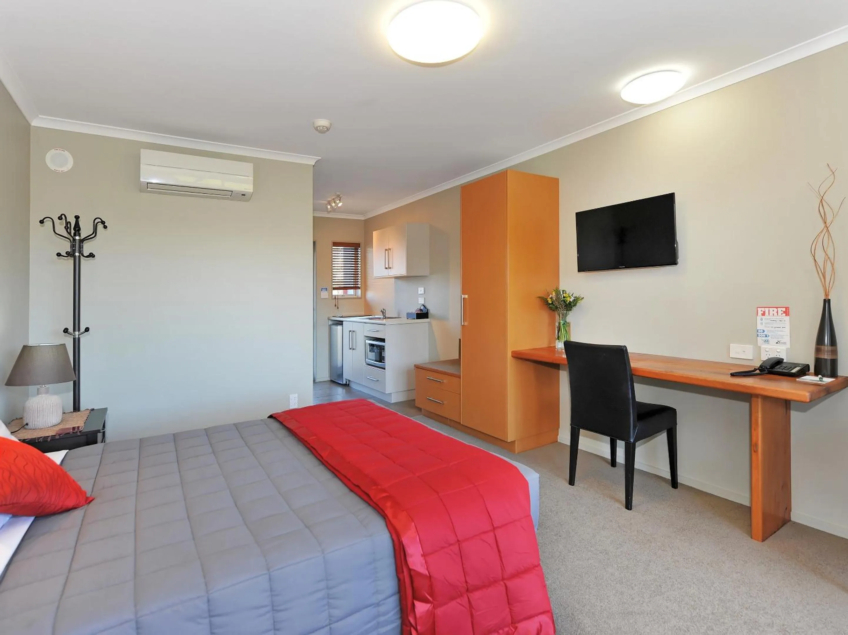 TV and multimedia, Bed in Mohua Motels