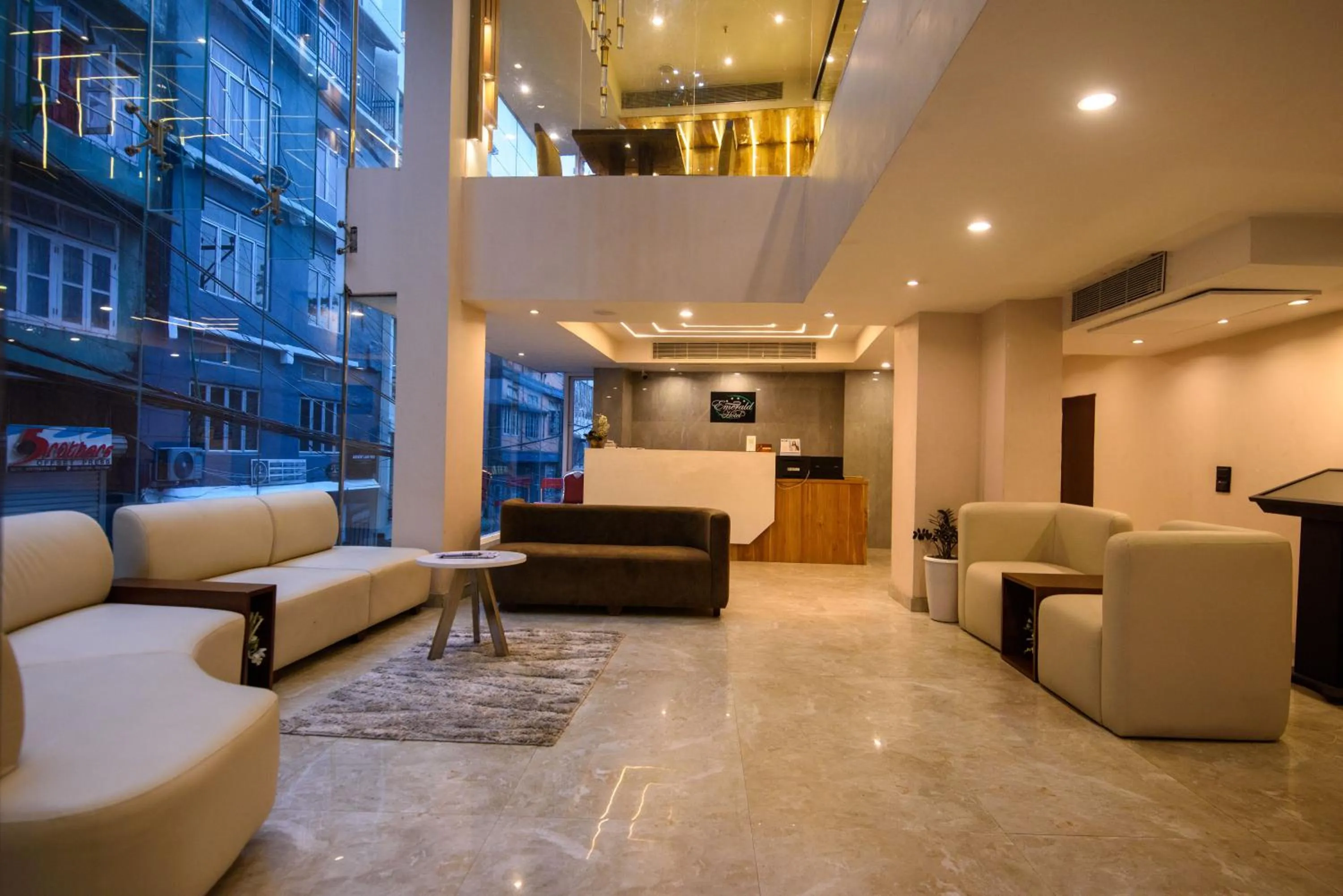 Lobby or reception in Emerald Hotel